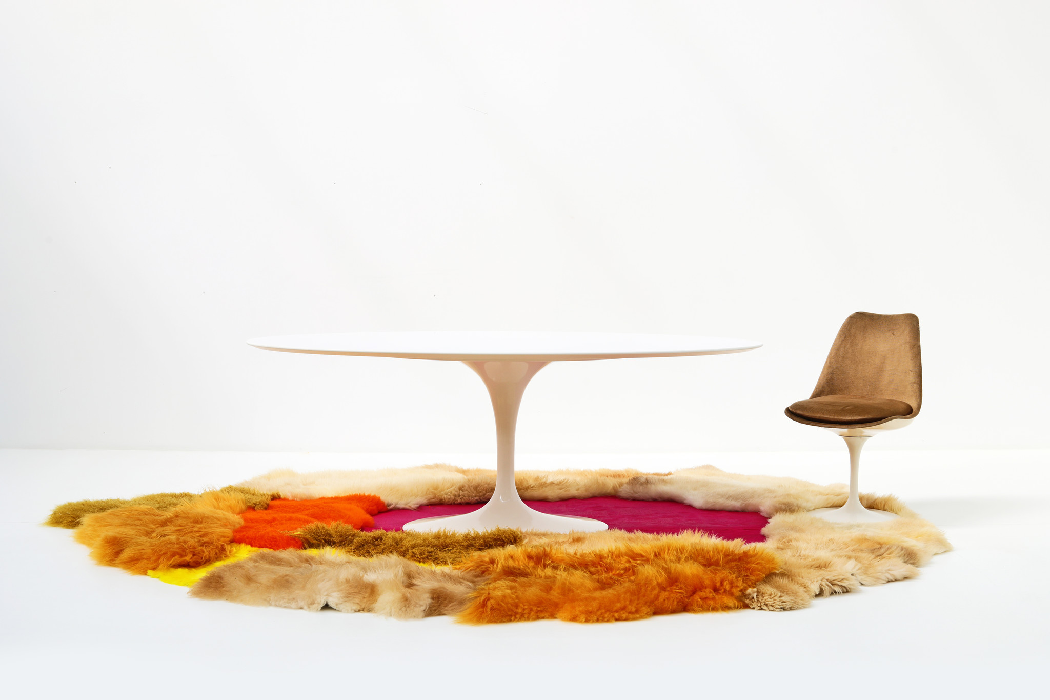 Eero Saarinen oval tulip dining table for Knoll