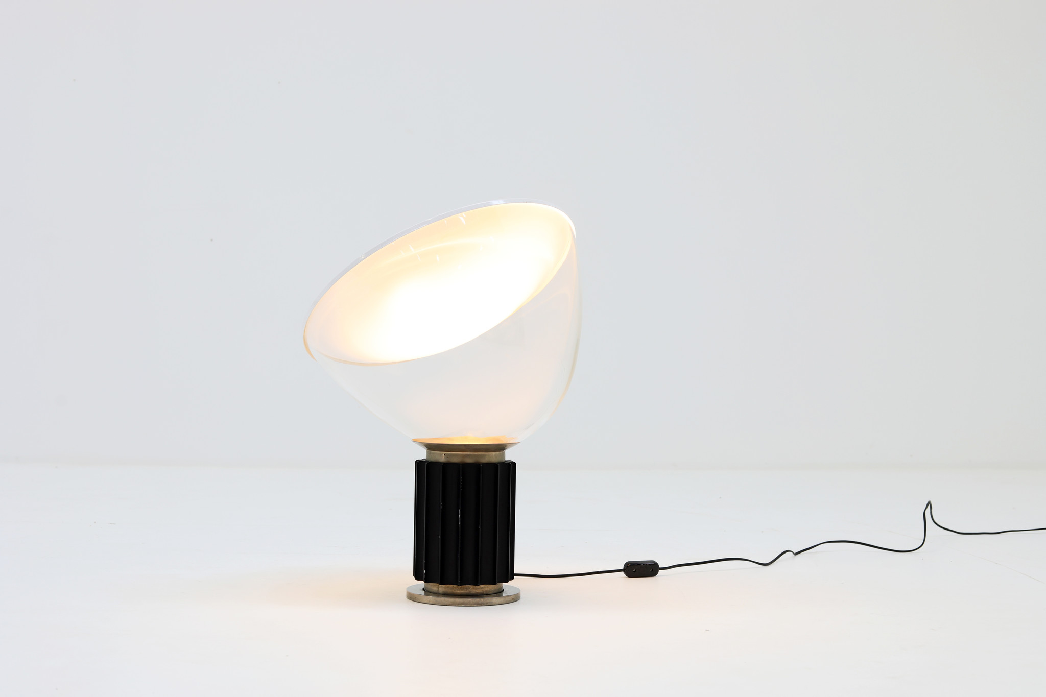 FLOS TACCIA LAMP, 1962