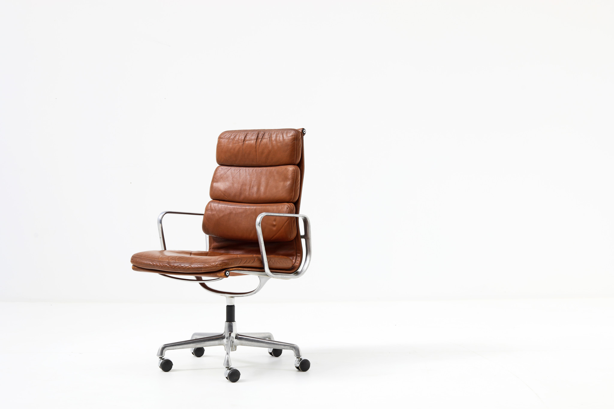Chaise de bureau Charles Eames Soft Pad pour Vitra