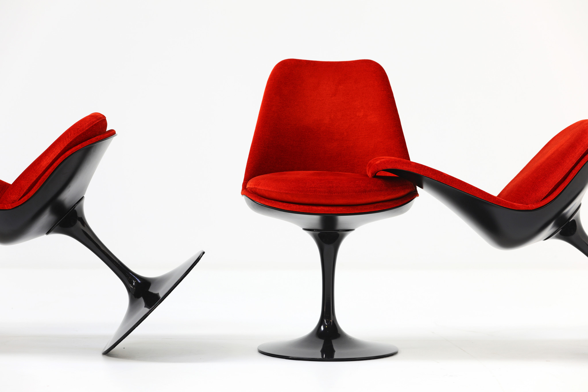 Chaises Tulip par Eero Saarinen pour Knoll International