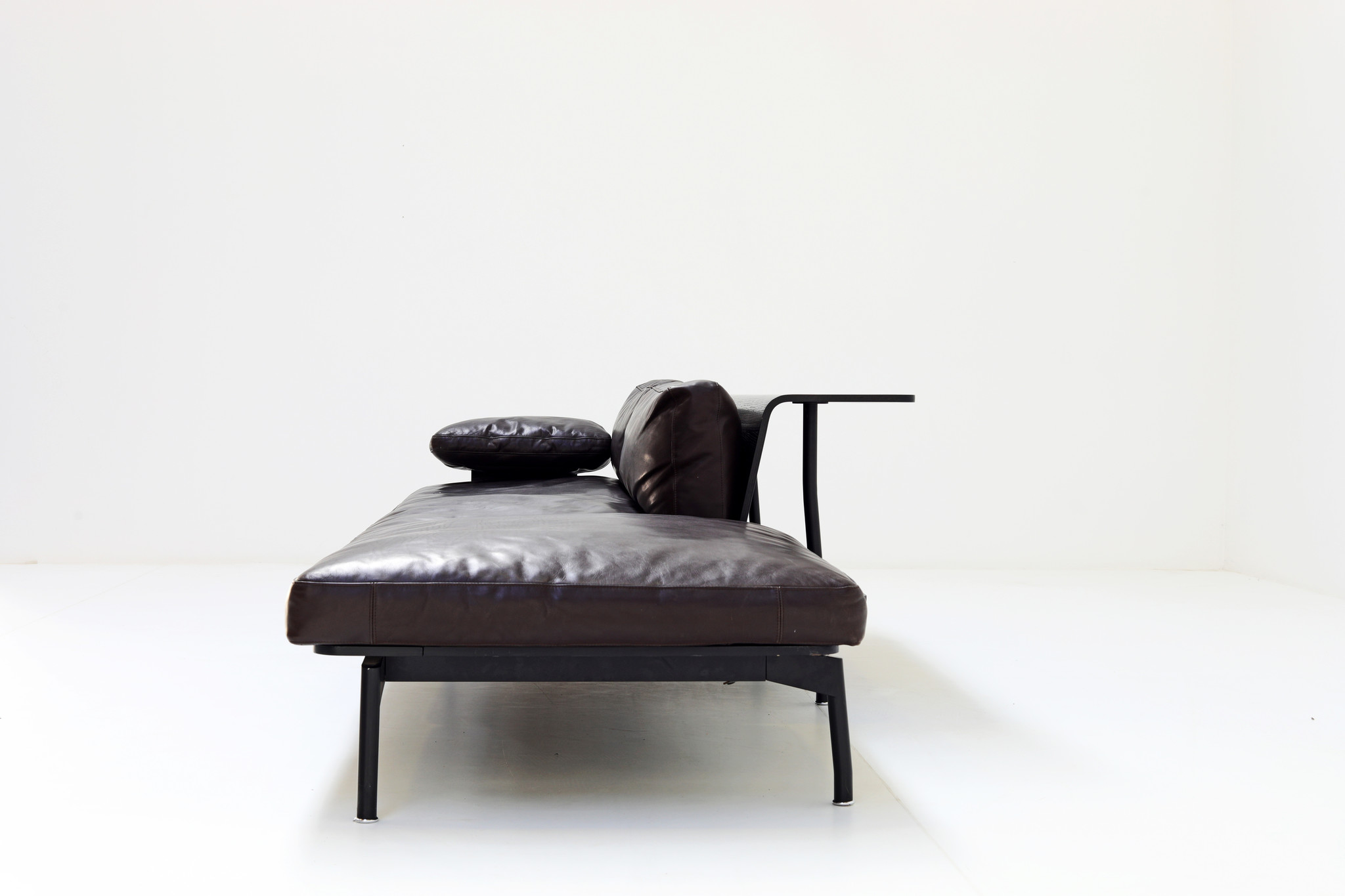 288 Sled sofa by Rodolfo Dordoni for Cassina