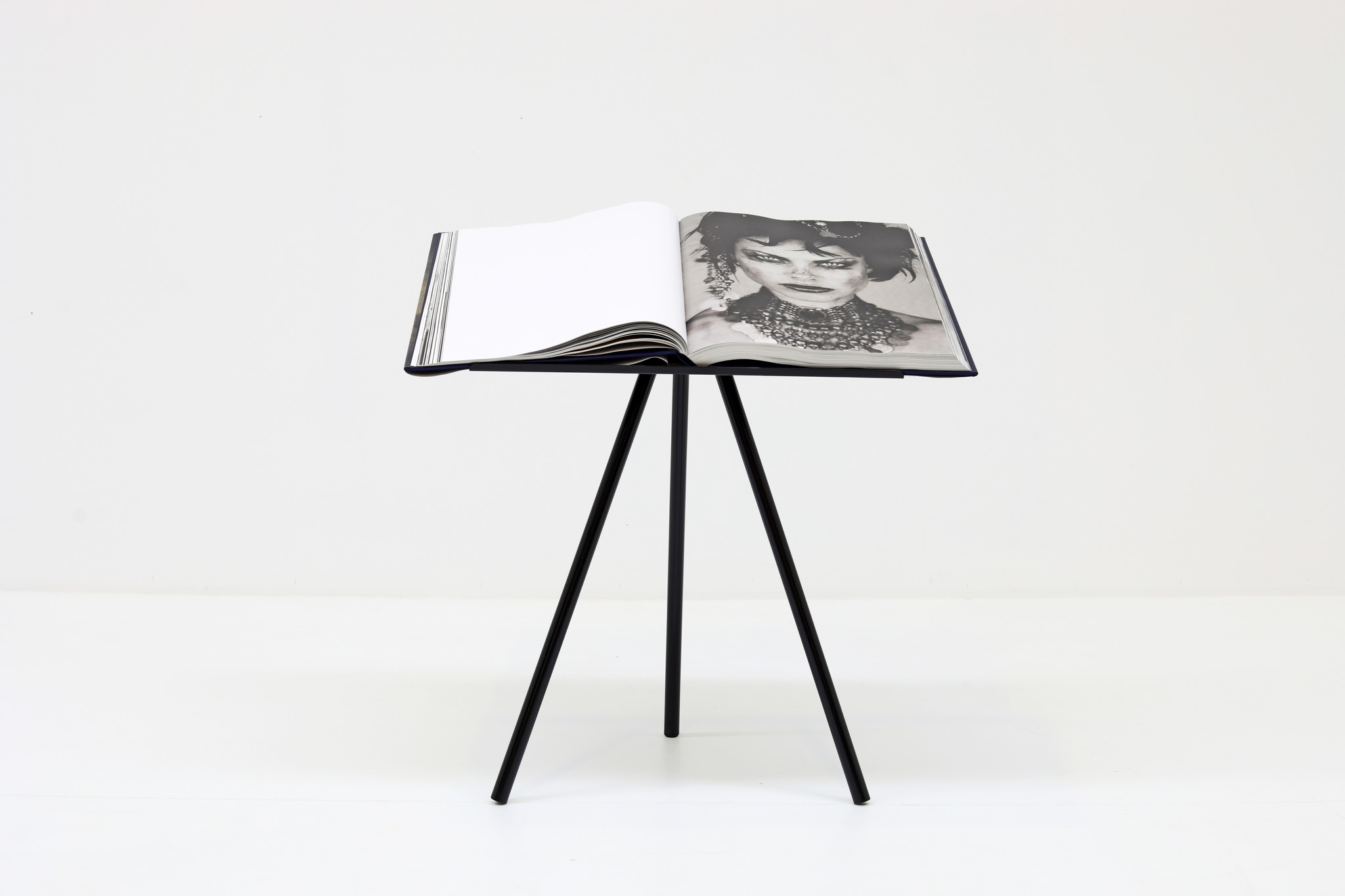 XXML coffee table book Marc Lagrange THE HOUSE OF WAUW