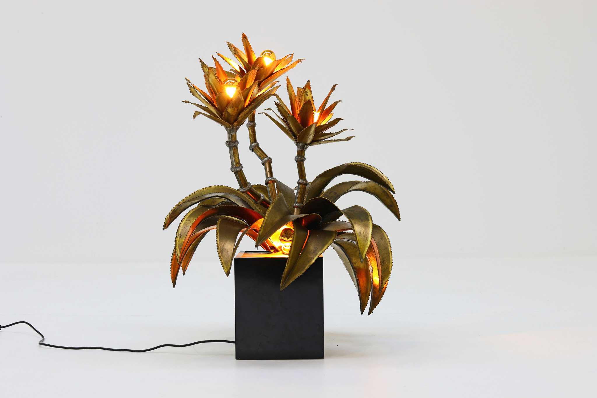 Rare Maison Jansen brass flower lamp, 1970s