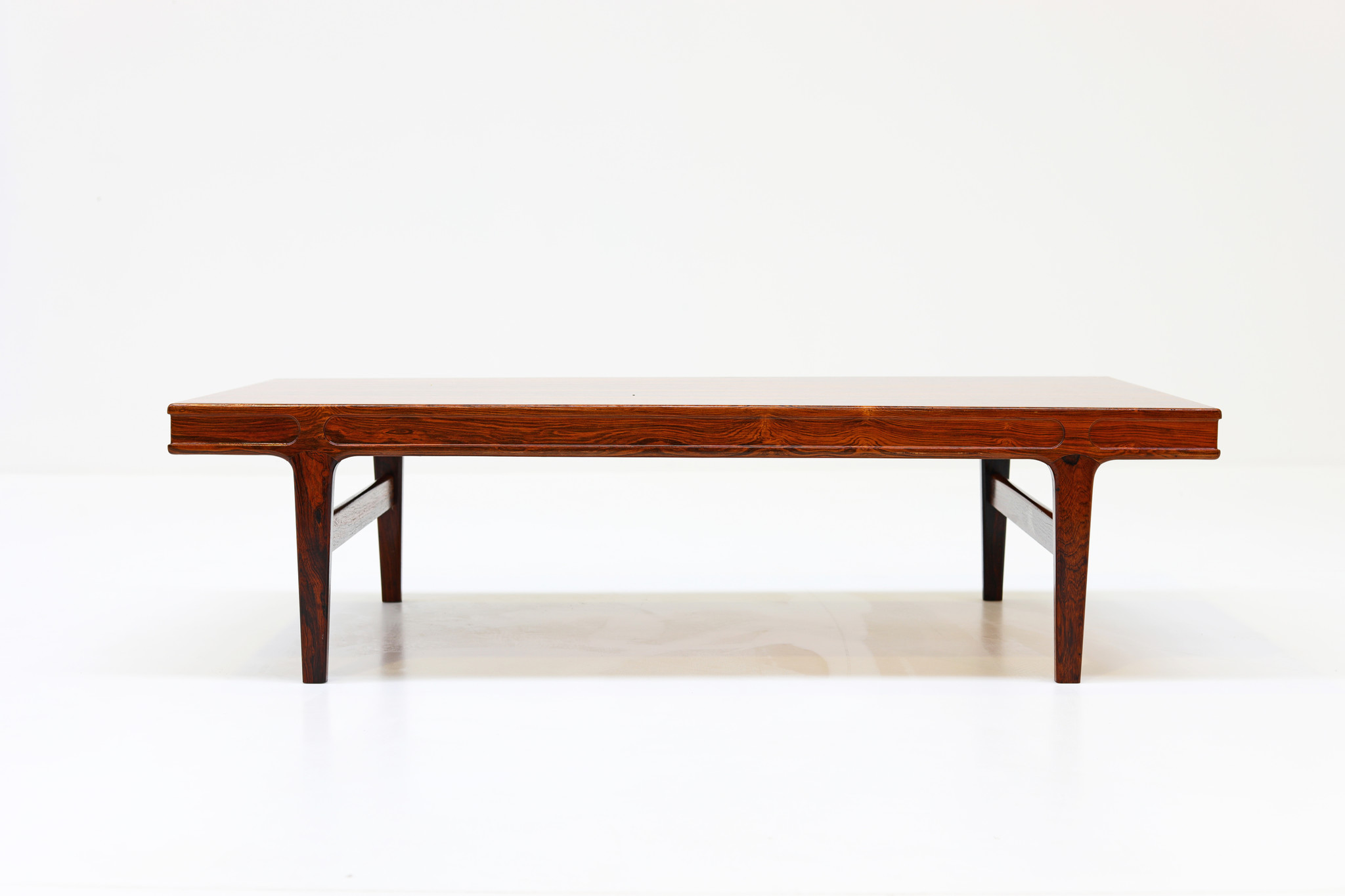 Table Basse par Johannes Andersen pour Uldum Möbelfabriken, 1960