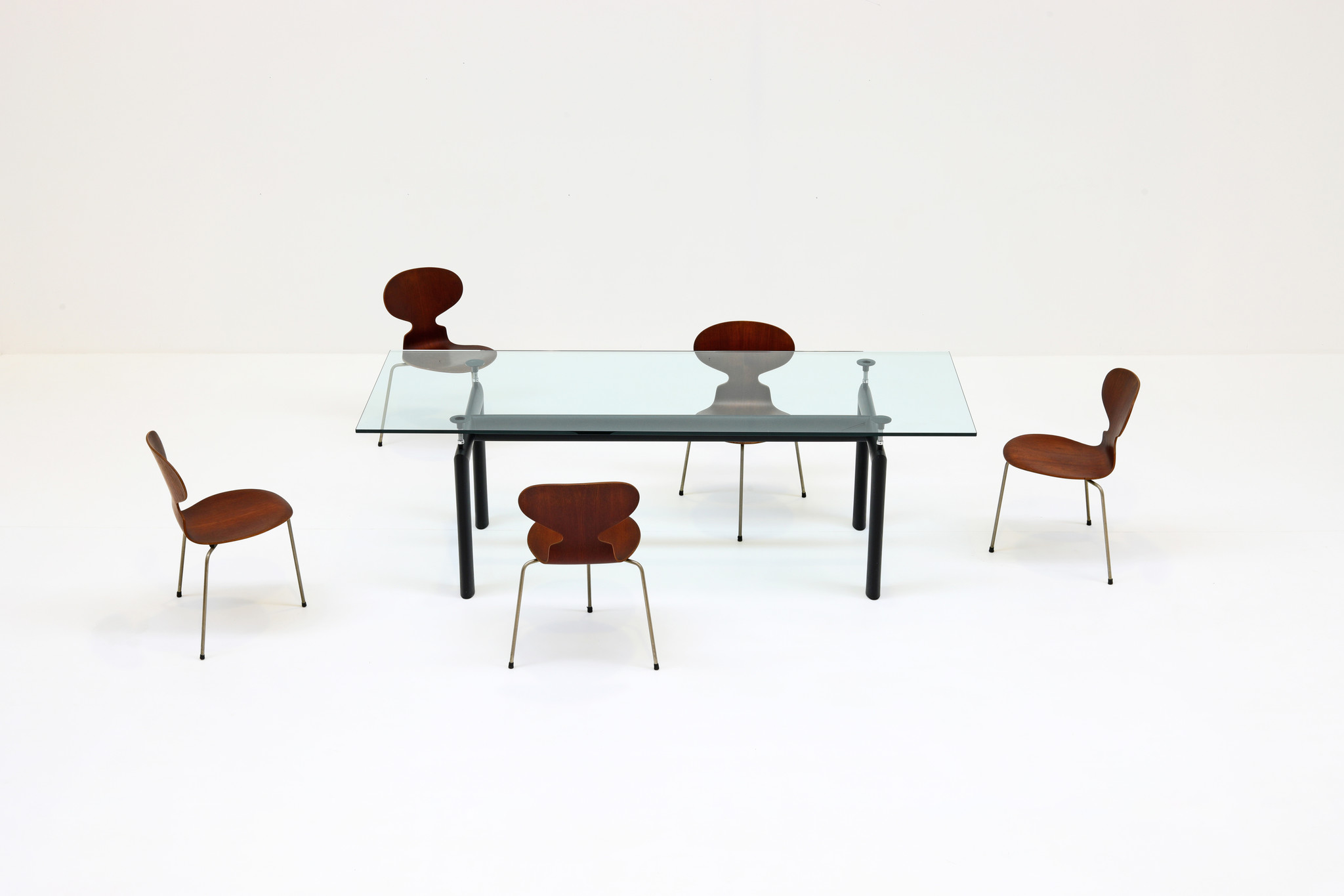 Table LC6 par Le corbusier pour Cassina