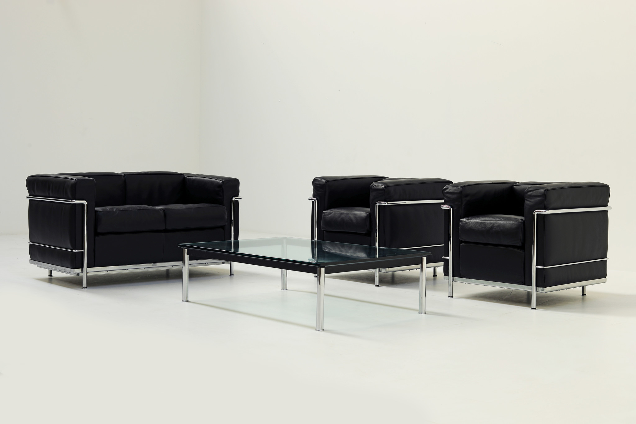 uitlijning Purper Met pensioen gaan LC2 Sofa van Le Corbusier voor Cassina - HET HUIS VAN WAUW