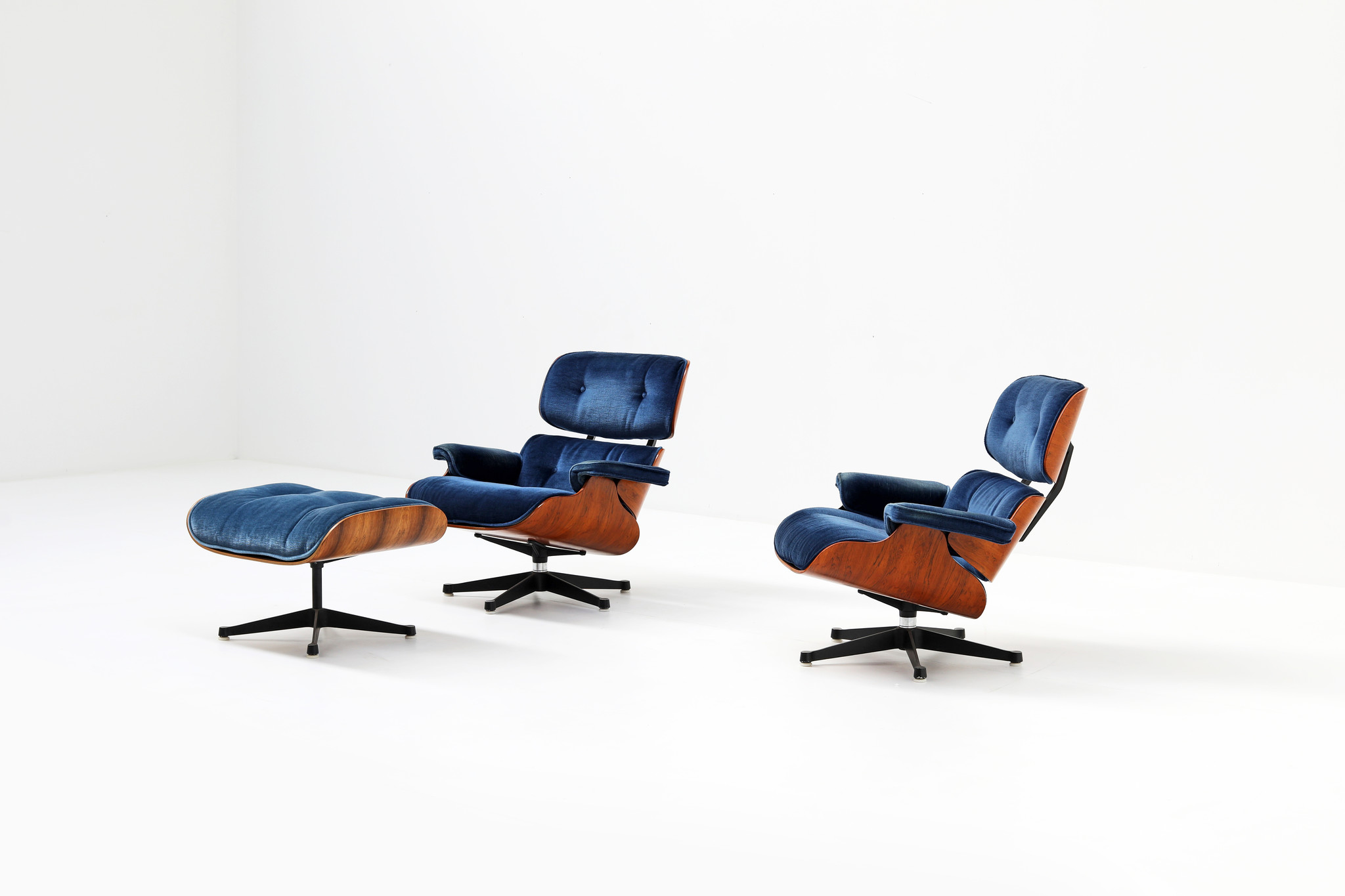 Eames Lounge Chair set "Mobilier International" 1960's