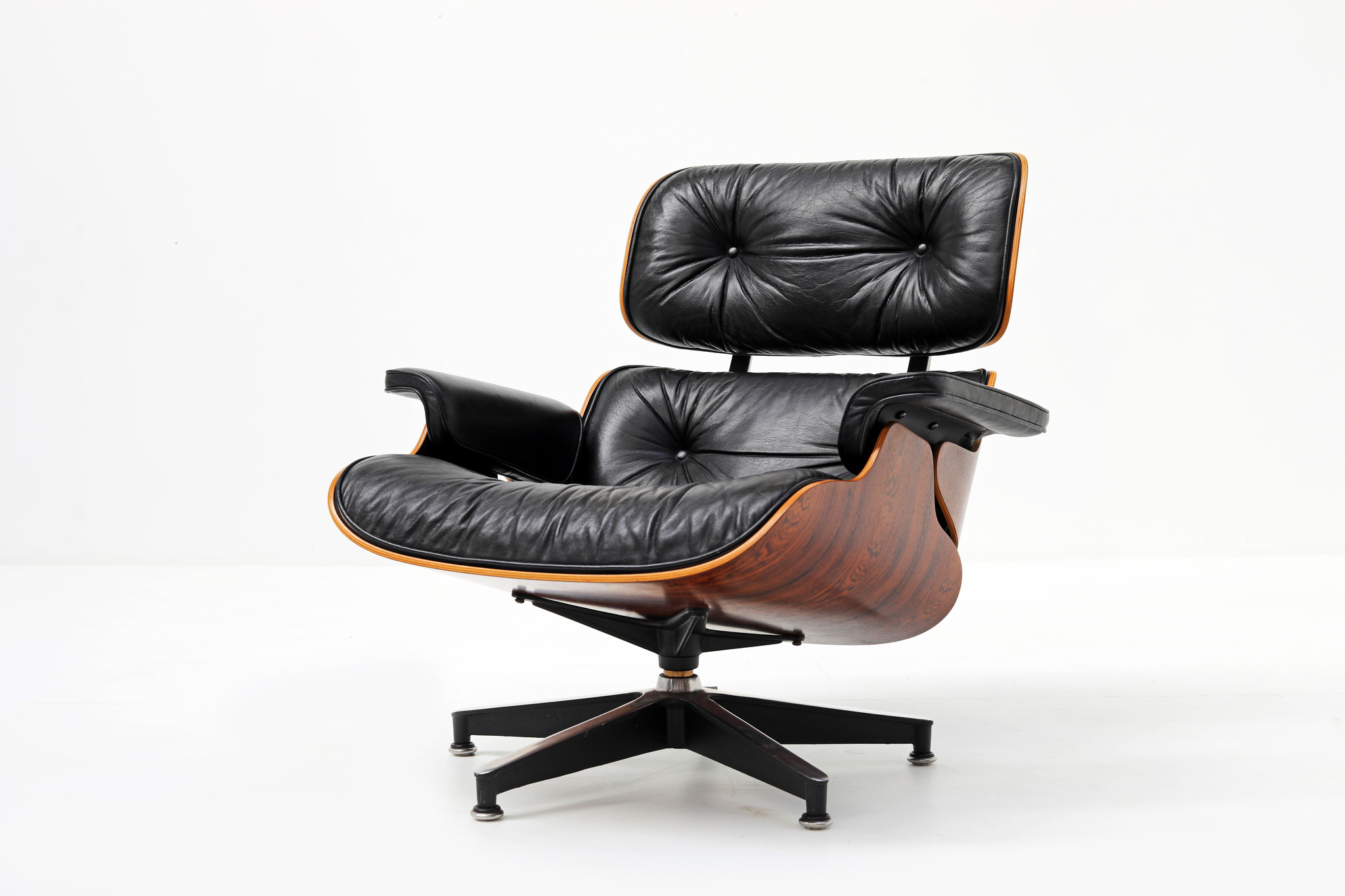 Vintage Eames Lounge Chair Rosewood for Herman Miller, 1980's