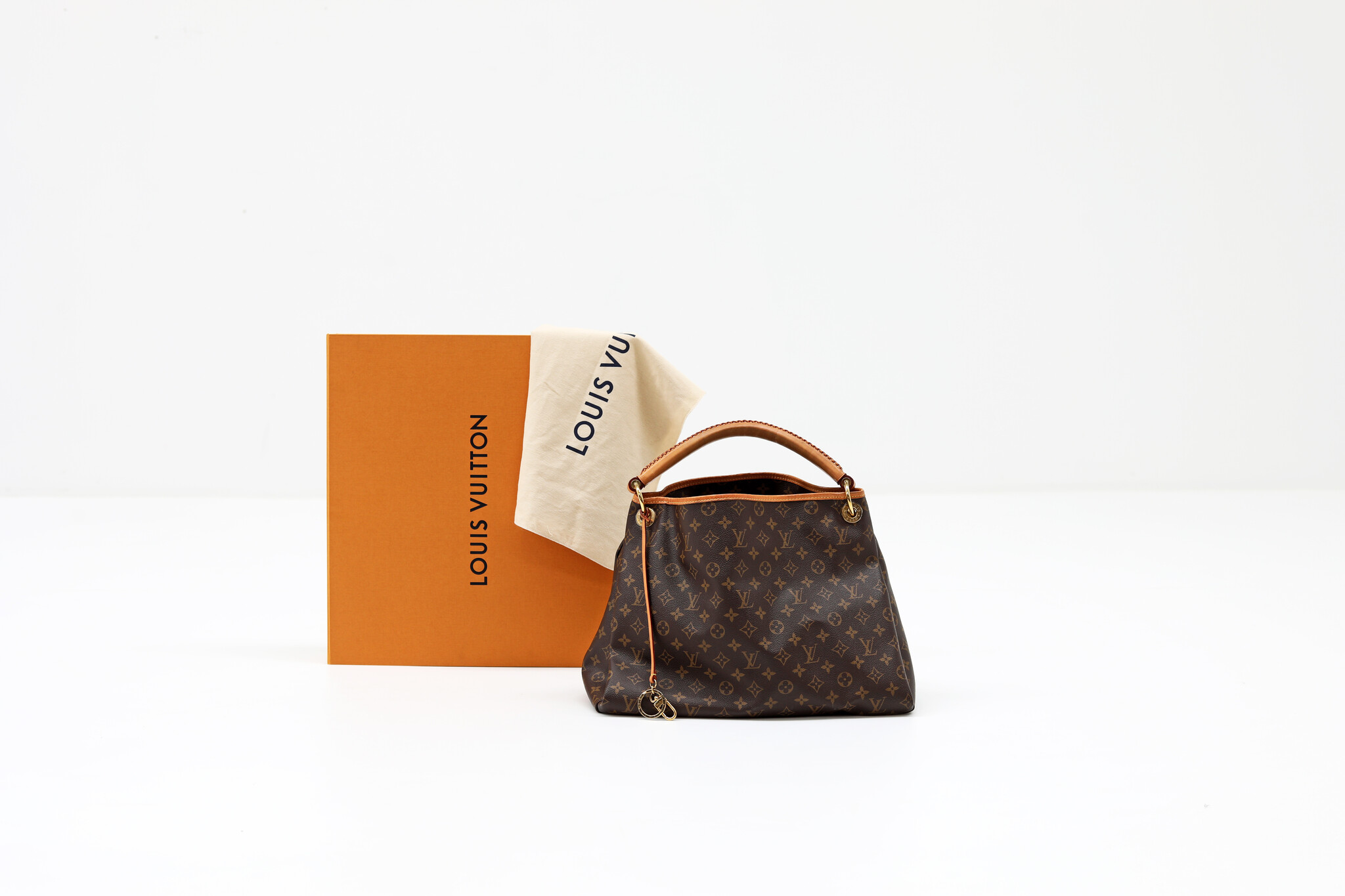 Louis Vuitton Artsy handbag - THE HOUSE OF WAUW