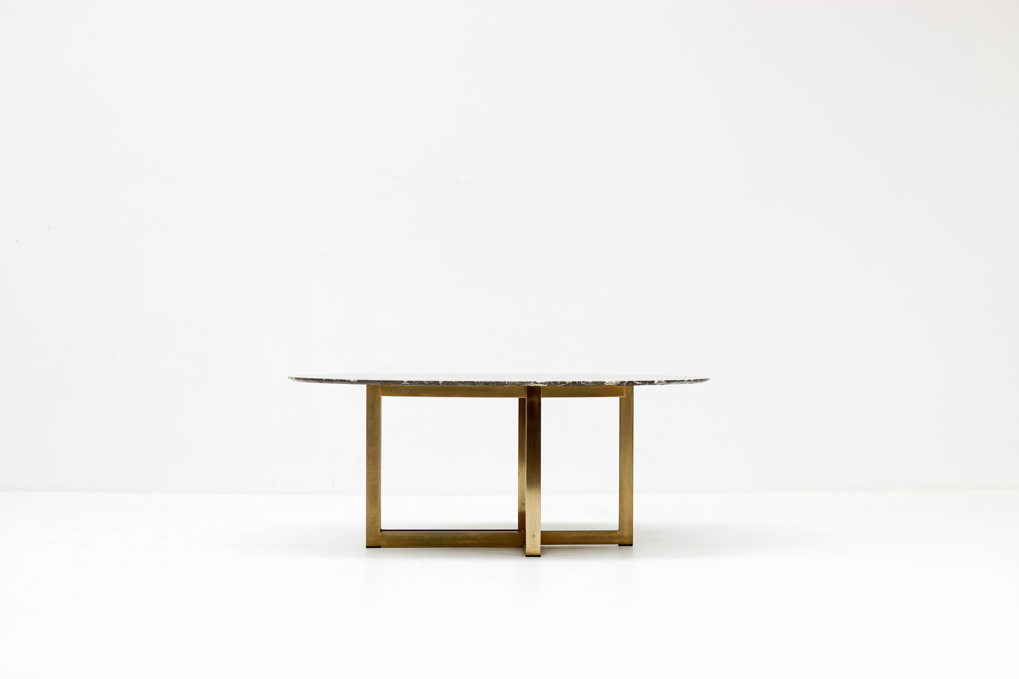 Italiaanse bruine marmeren tafel, 1970'S