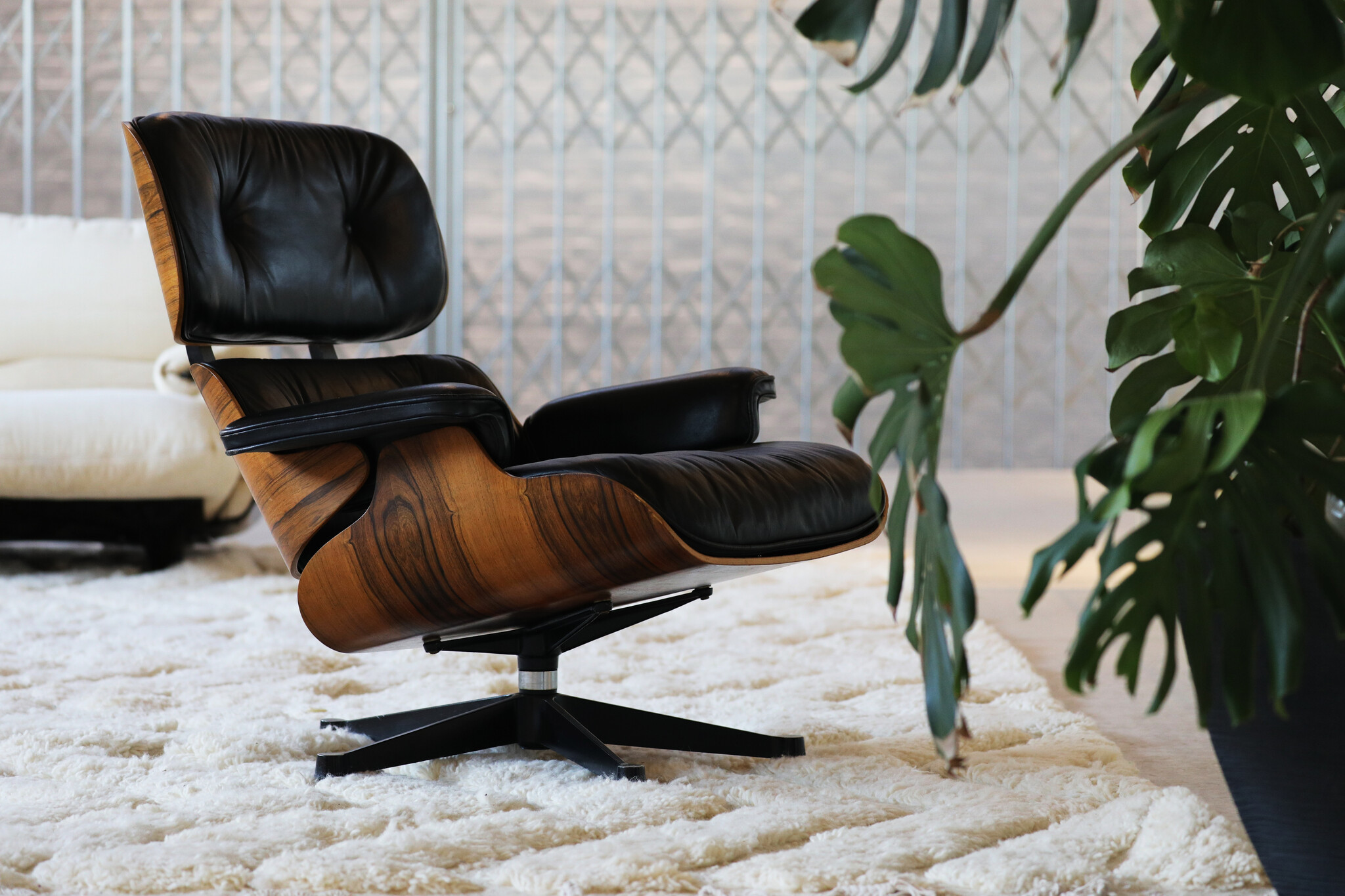 Fauteuil lounge vintage Eames en palissandre, 1970