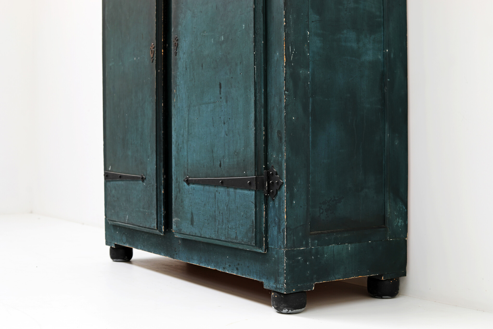 Neo-classical cabinet