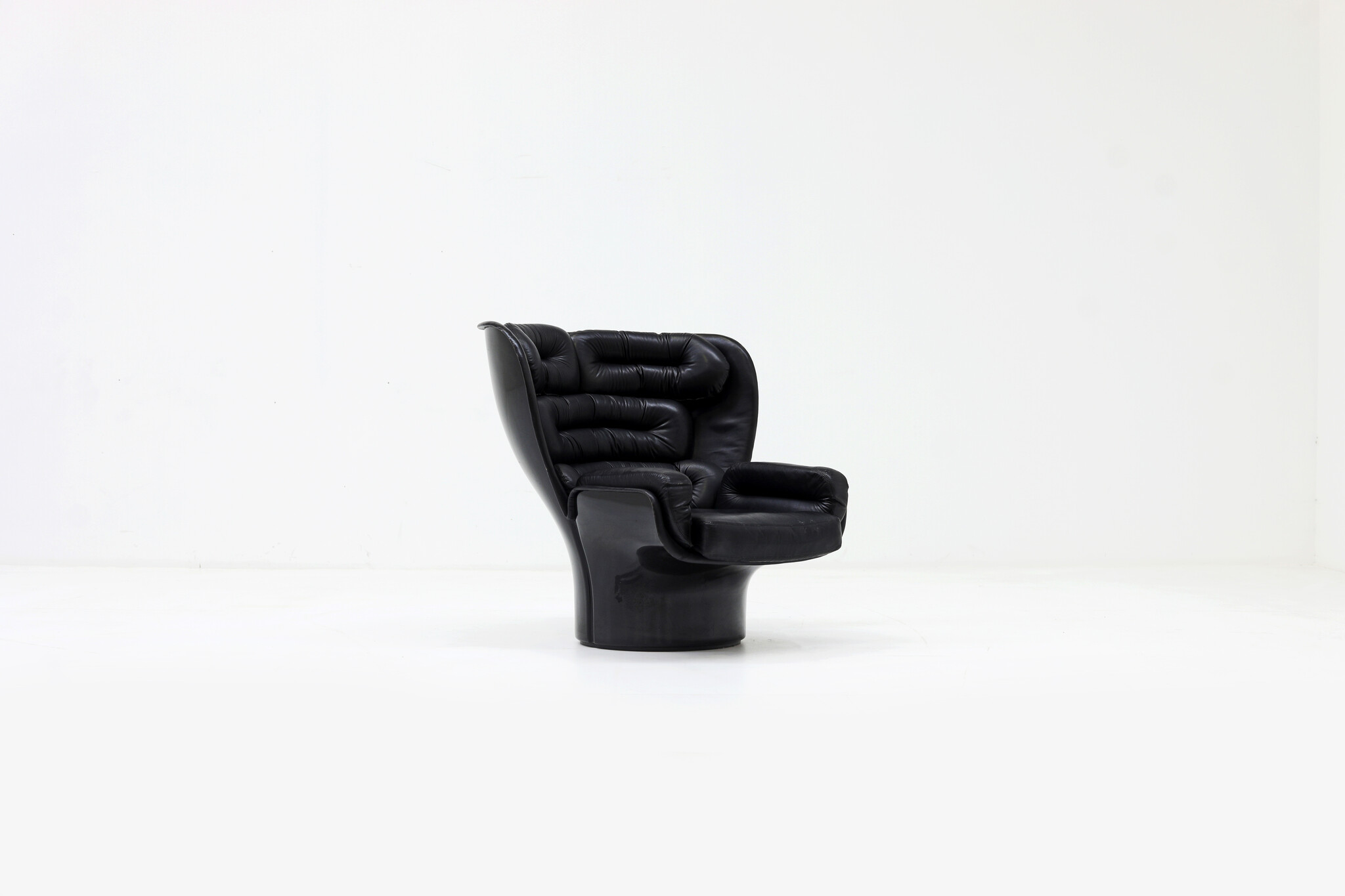 Zeldzame Full Black Edition Elda Chair ontworpen door Joe Colombo voor Comfort, 1963