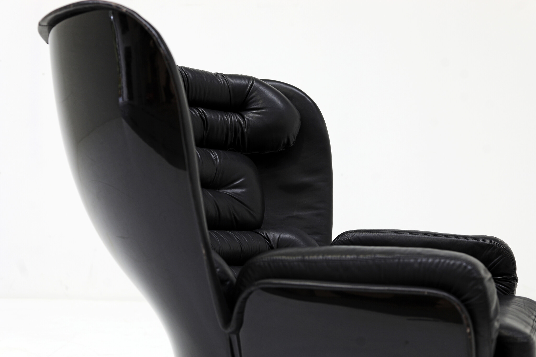 Rare chaise Elda Full Black Edition conçue par Joe Colombo pour Comfort, 1963