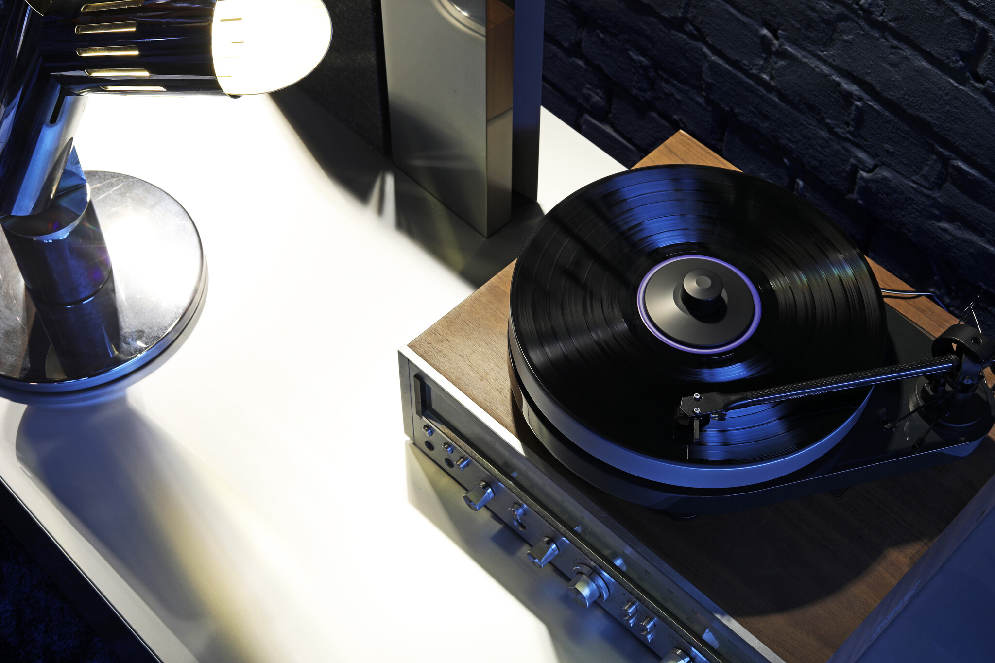 Tourne-disque Pro-Ject Carbon