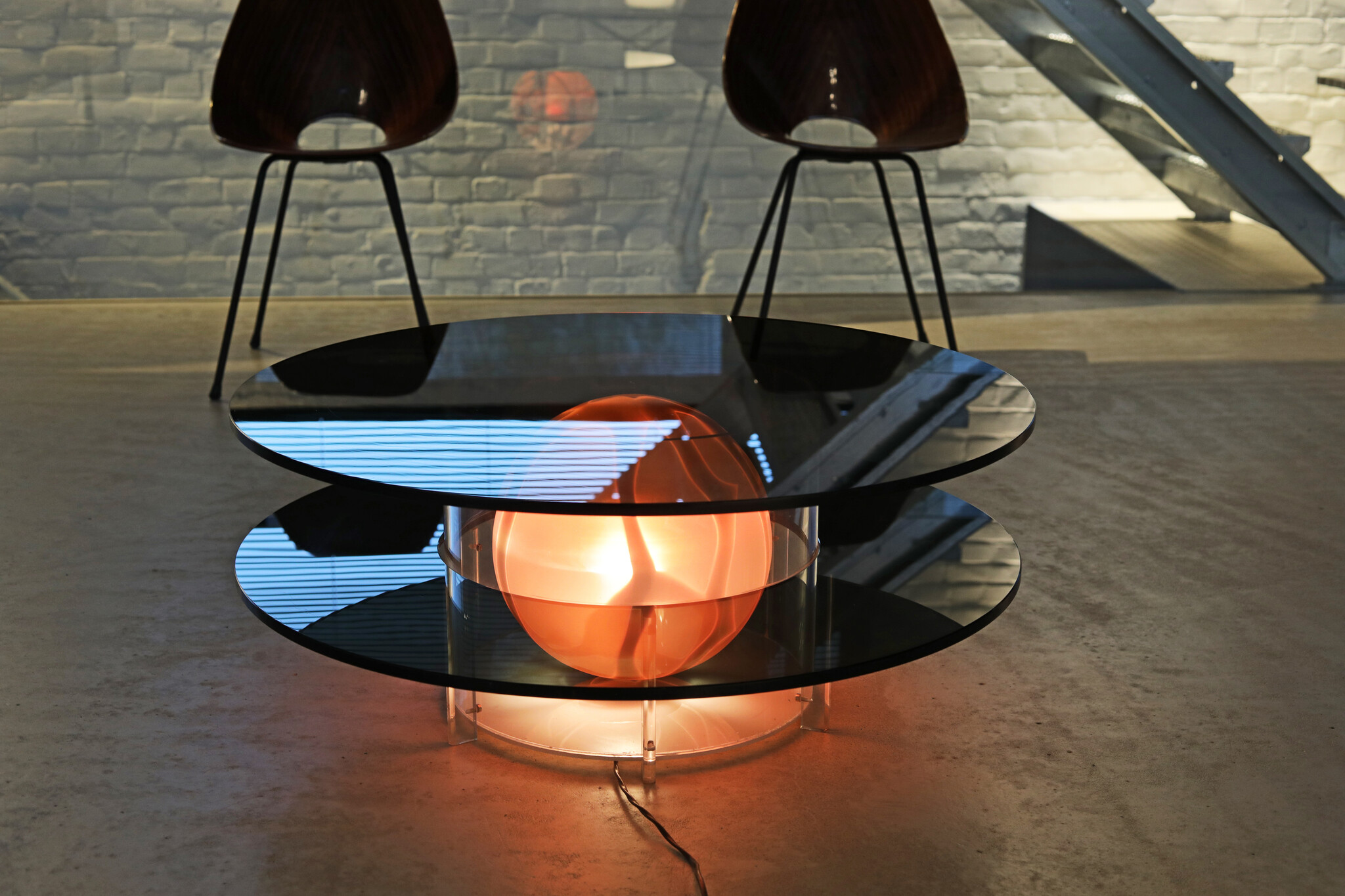 Italian Space Age coffee table in smoked glass with Murano globe lamp, 1970's