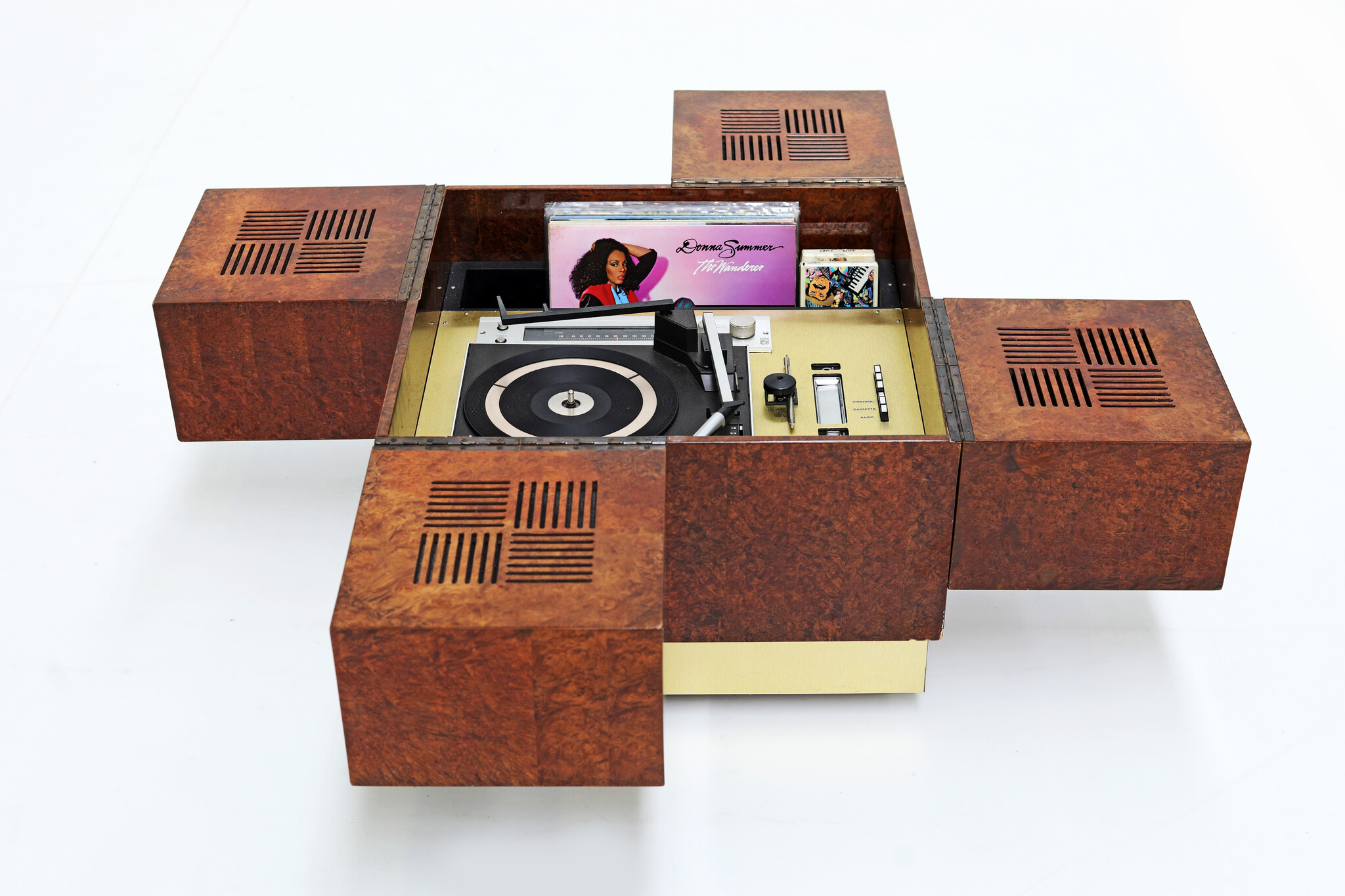 Zeldzame Italiaanse stereo box in wortelhout, 1970's