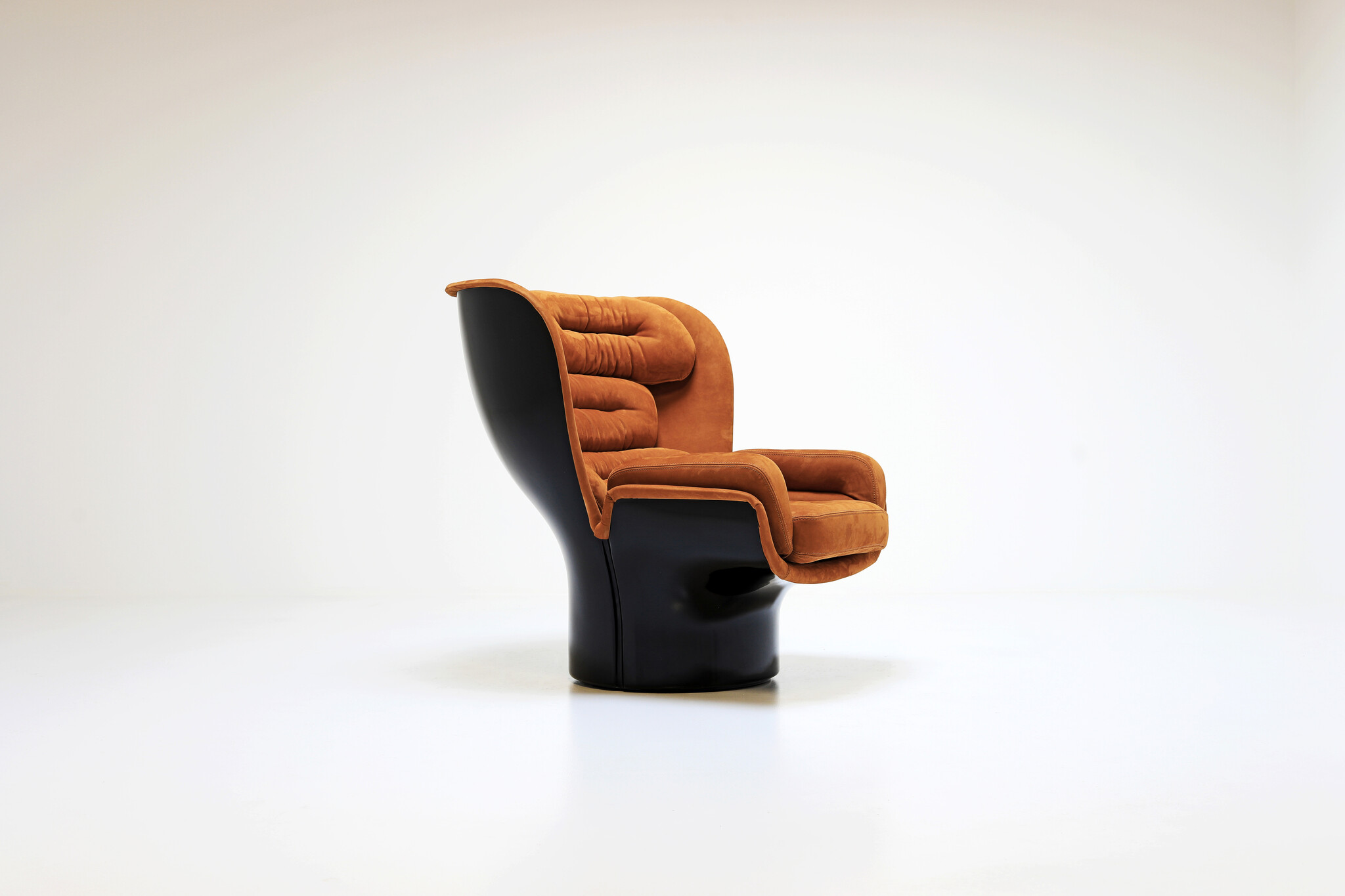 Elda Chair designed by Joe Colombo for Longhi