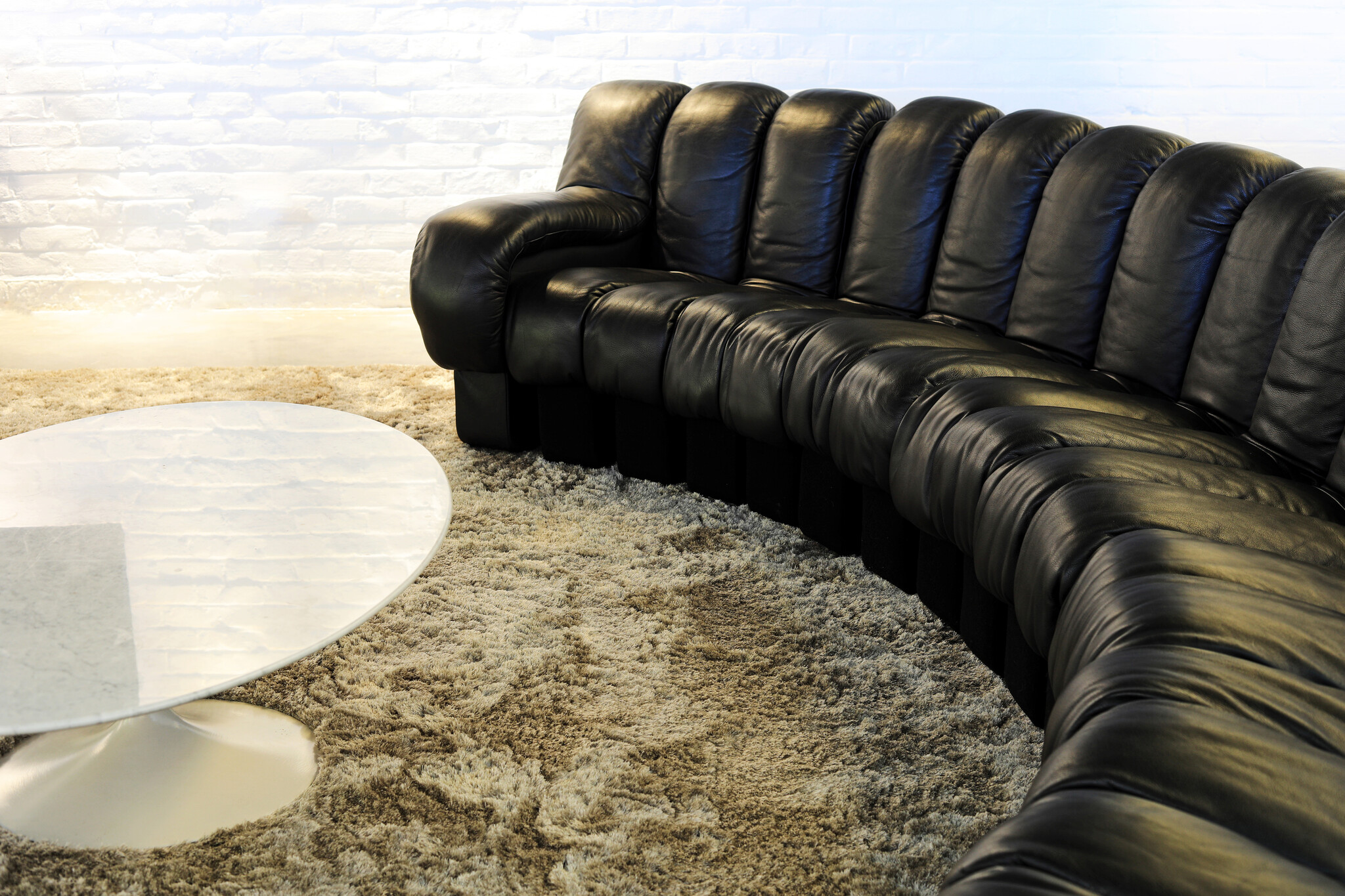 The iconic "Snake sofa" De Sede DS600