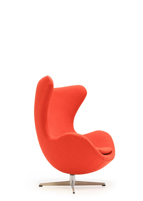 Chaise oeuf