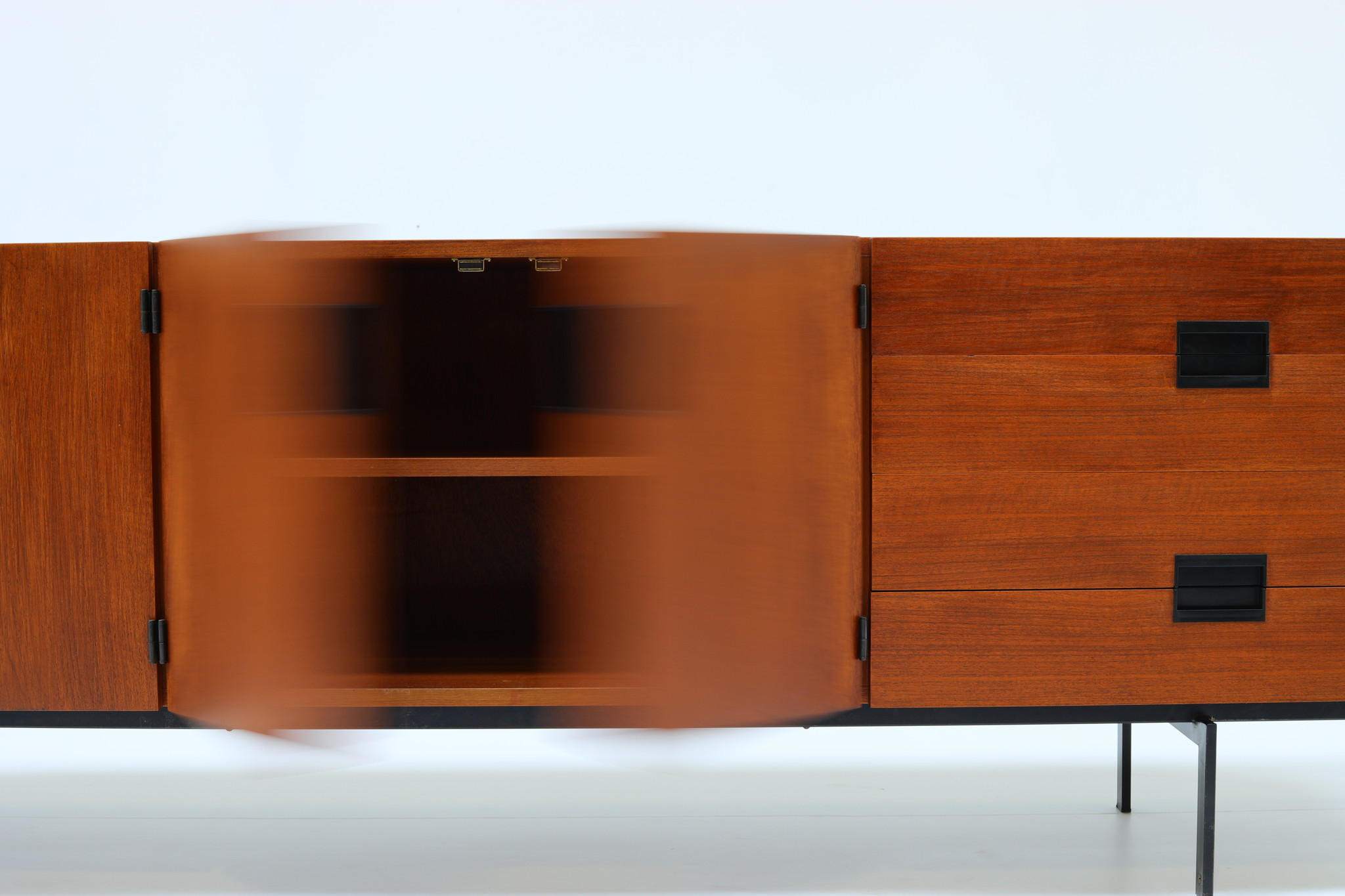 Cees Braakman sideboard voor Pastoe, 1958