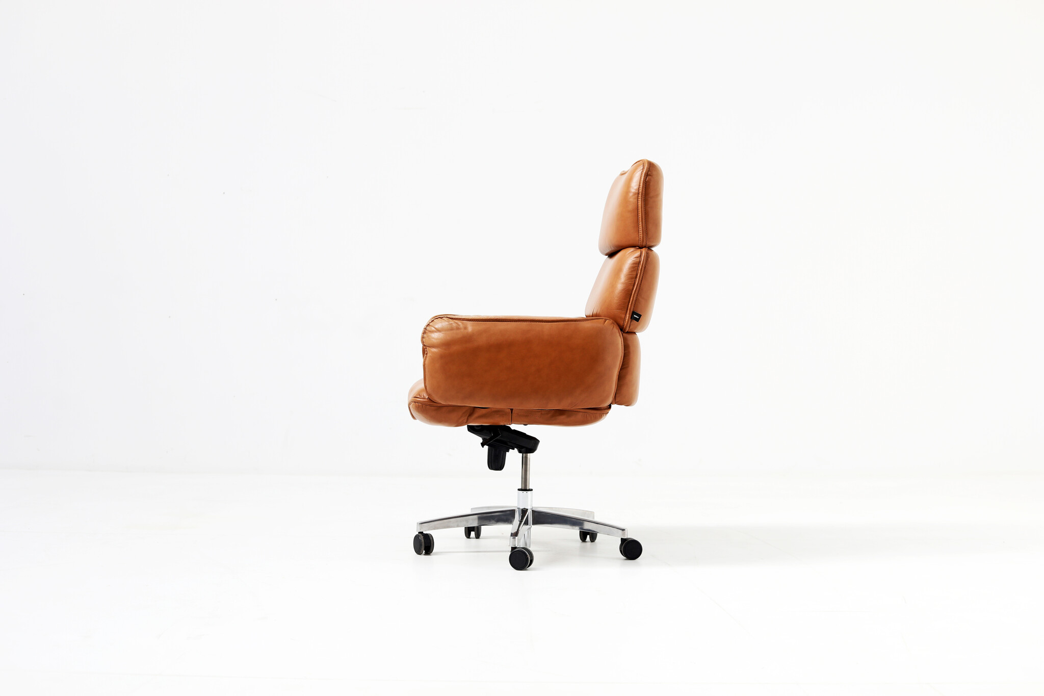 Leather office chair by Otto Zapf for Topstar