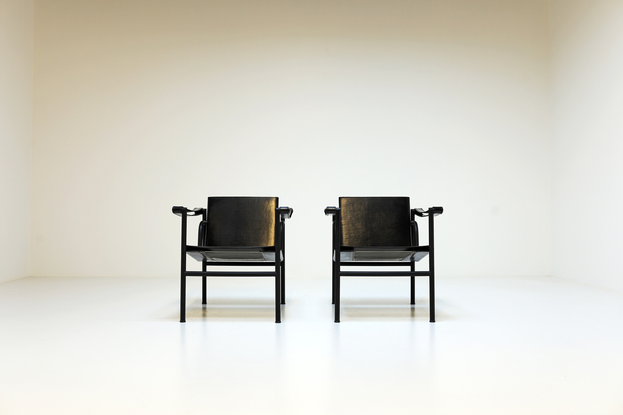 Couple Lc1 black edition Corbusier for Cassina, 1980s