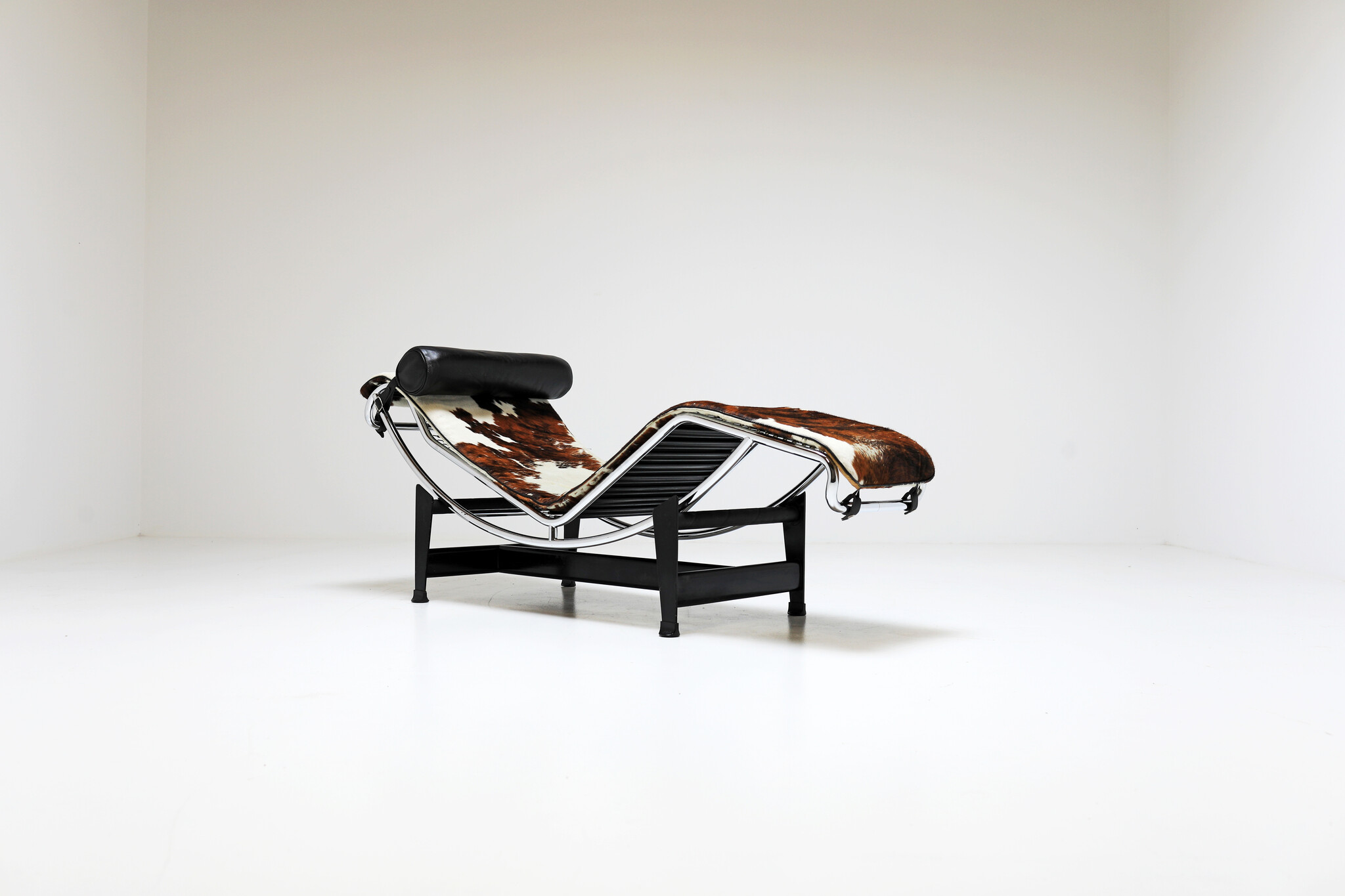 Le Corbusier Chaise Longue lc4