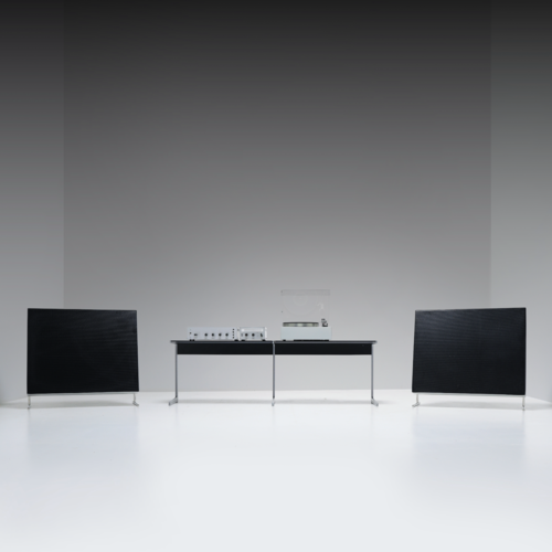 Complete Braun stereo met de LE1 speakers