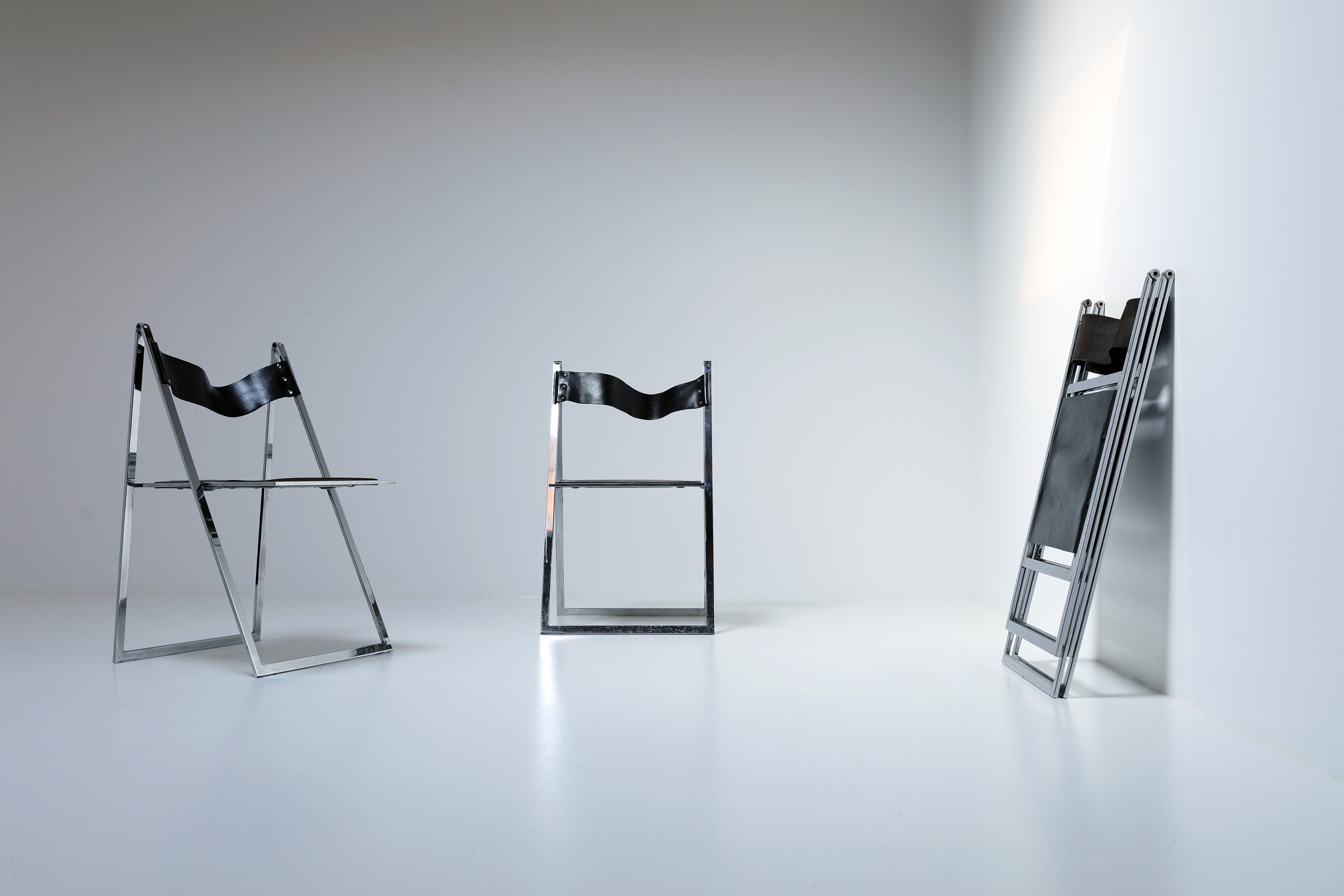 Elios' folding chairs by Fontoni & Geraci, 1970's - THE Elios' folding chairs by Fontoni & Geraci, 1970's - THE