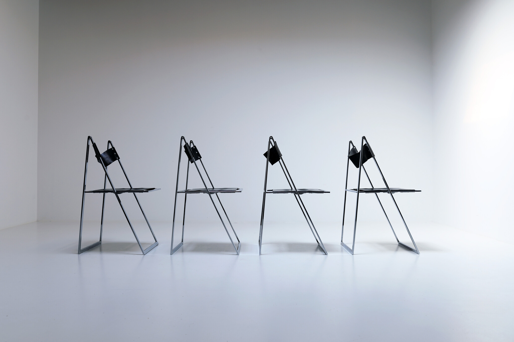Elios' folding chairs by Fontoni & Geraci, 1970's - THE Elios' folding chairs by Fontoni & Geraci, 1970's - THE