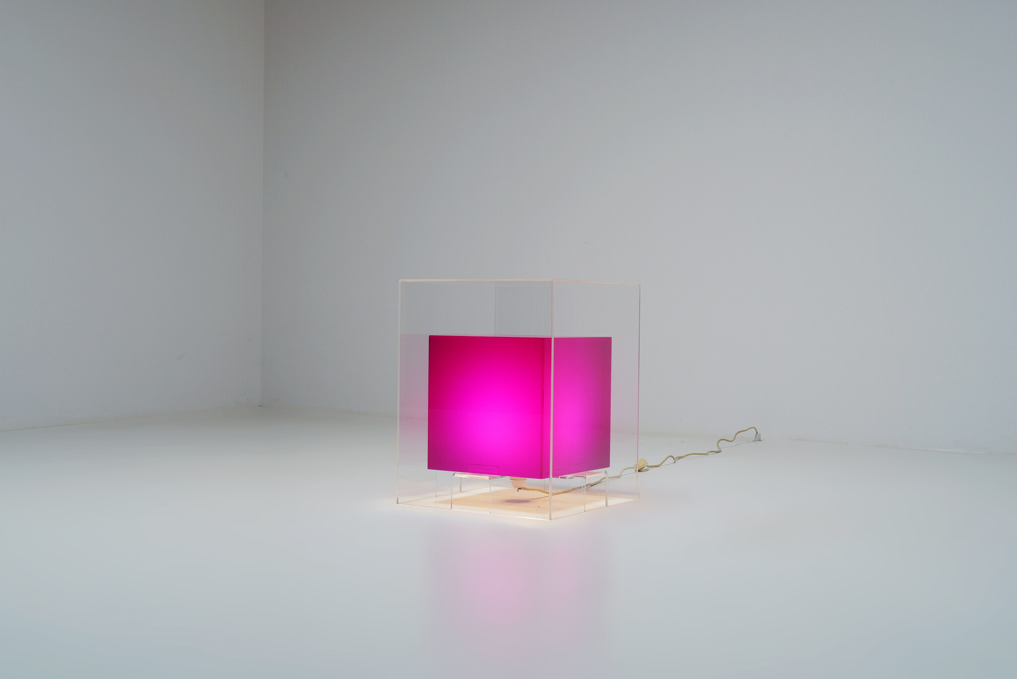 Modernist Cube lamp plexiglass