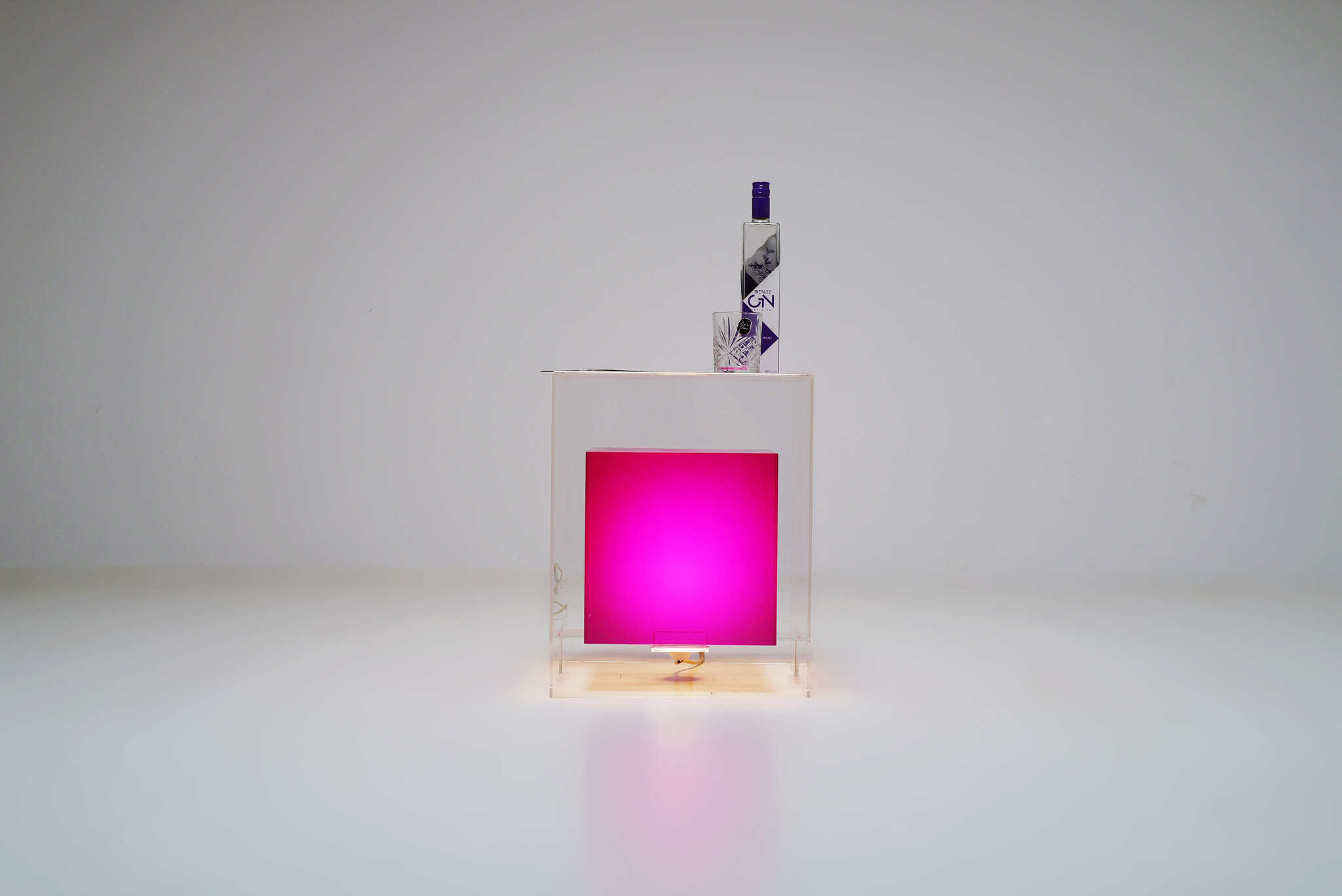 Modernist Cube lamp plexiglass