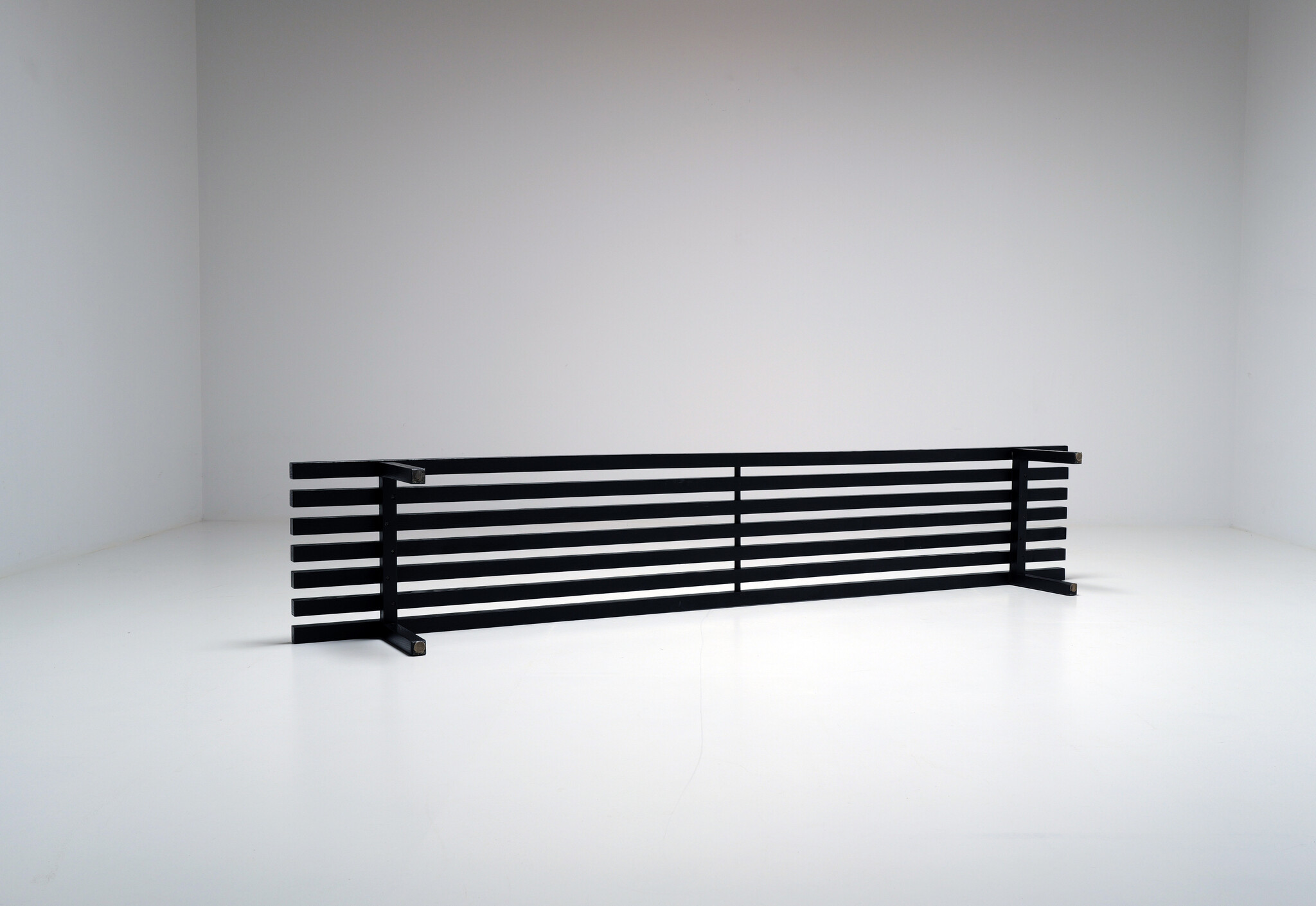 Banc en bois XXL, années 1970
