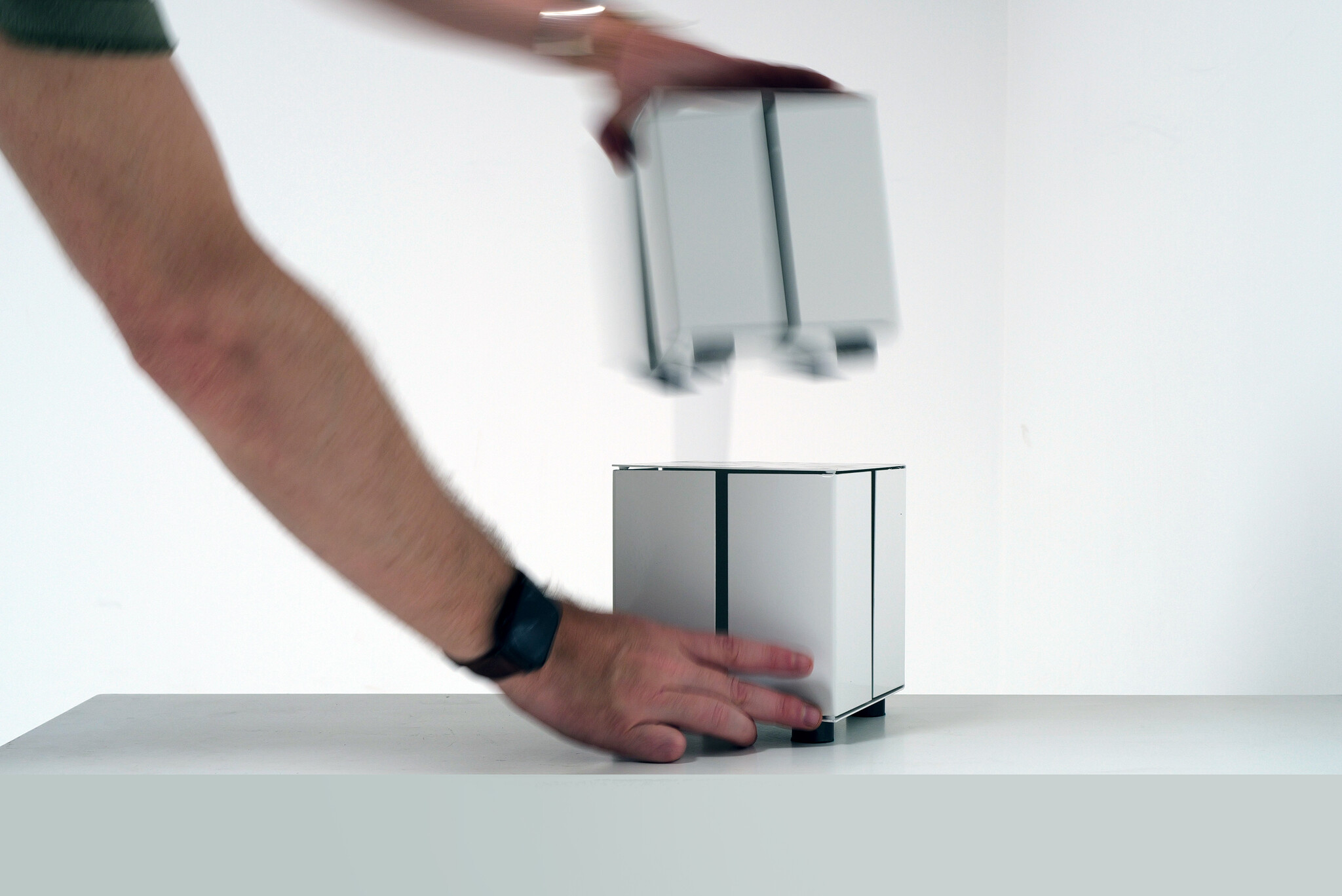 Lampe de table 3H attribuée par Paolo Tilche pour Sirrah, 1971