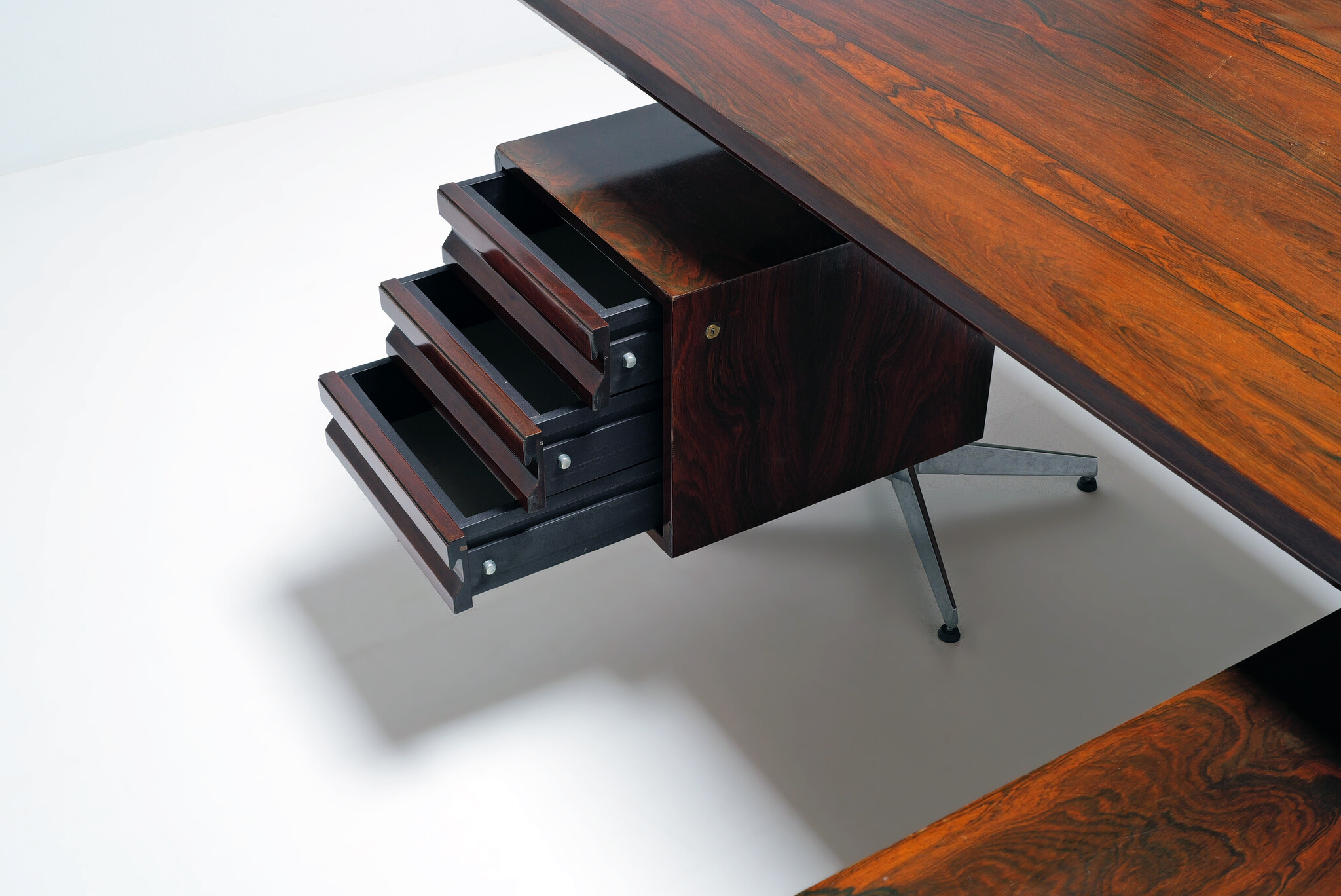 Executive desk by Osvaldo Borsani for Tecno Milan, 1956