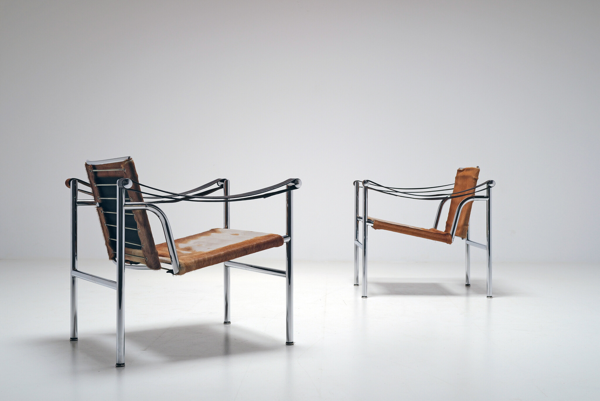 Koppel Lc1 van Le Corbusier voor Cassina, 1960's