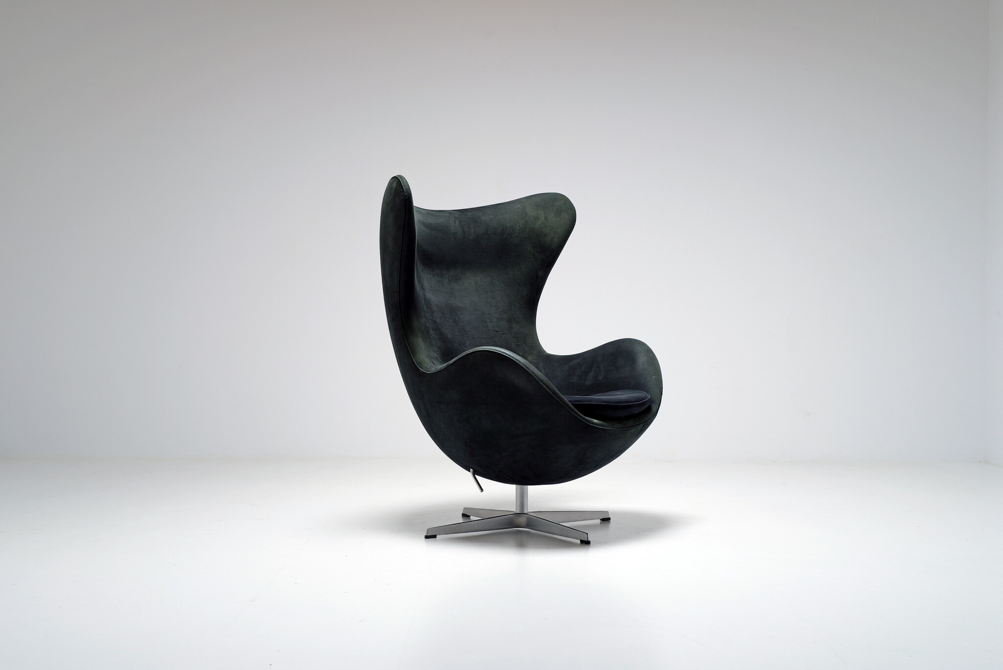 Vintage Egg chair door Arne Jacobsen voor Fritz Hansen