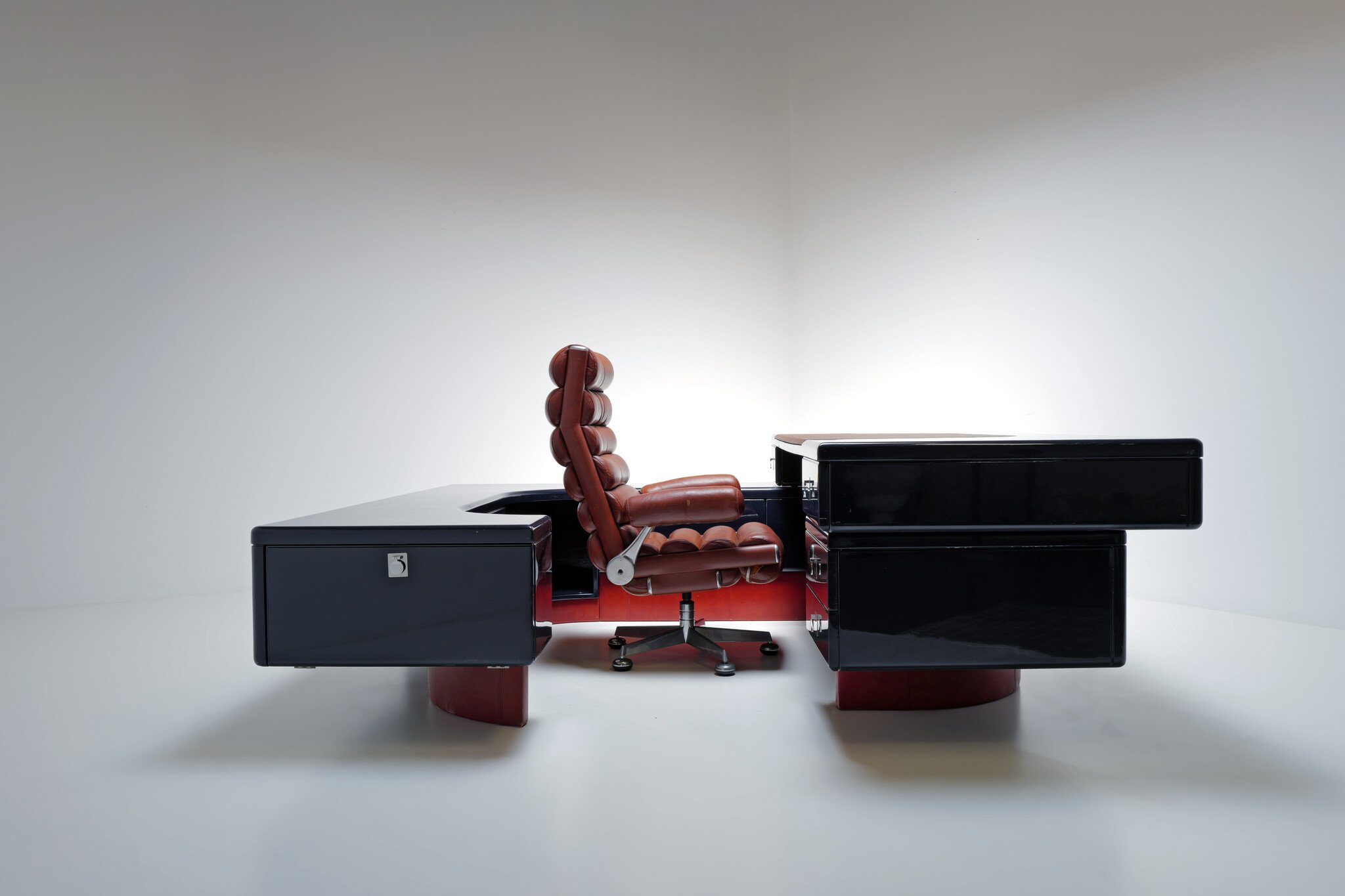Exclusief directiebureau van Fabio Lenci voor Bernini,1960s