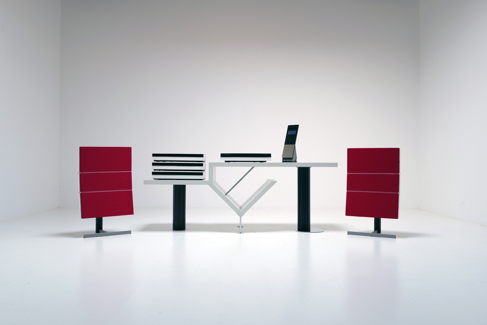 Bang & Olufsen BeoSystem 7000, 1990's