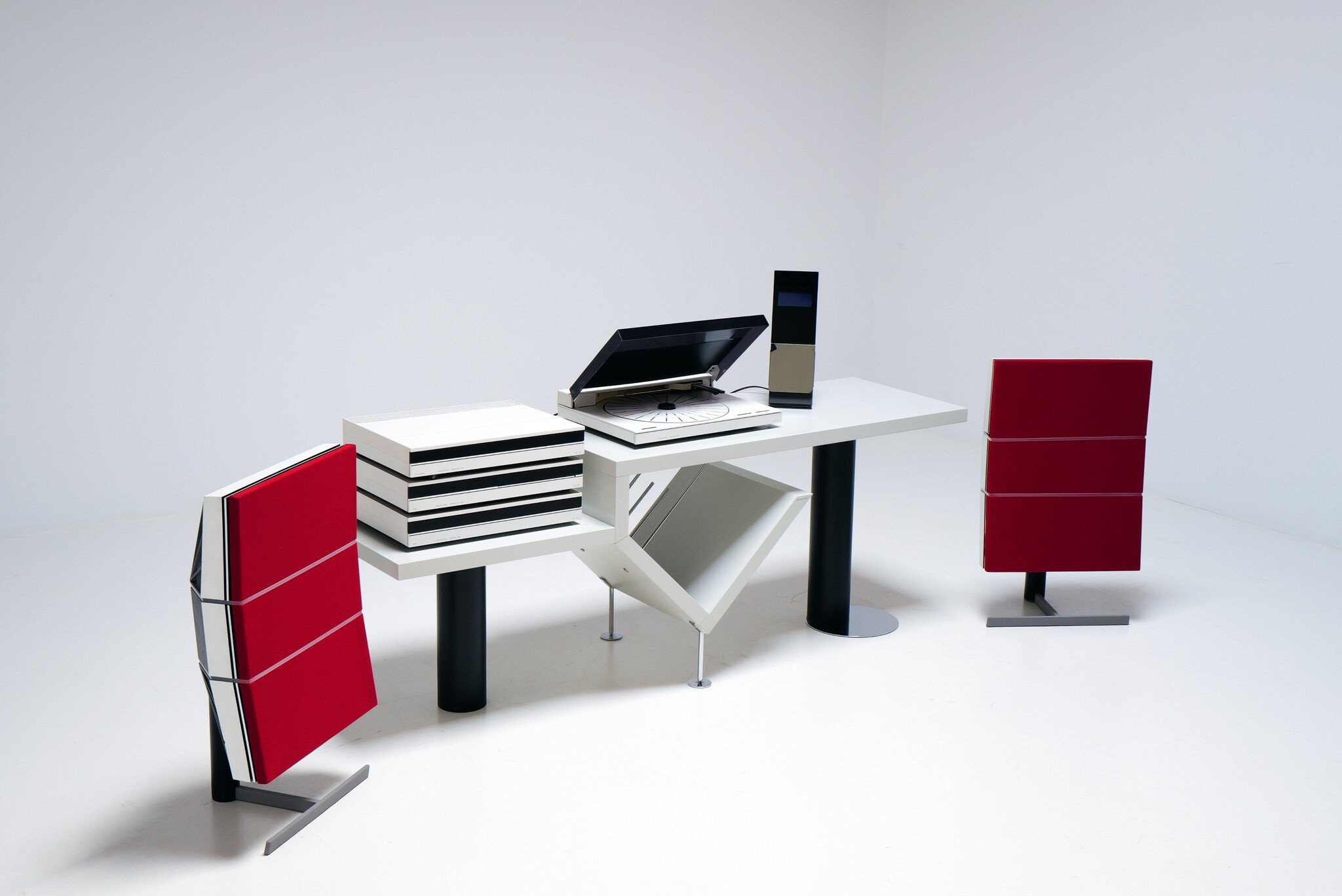 Bang & Olufsen BeoSystem 7000, 1990's