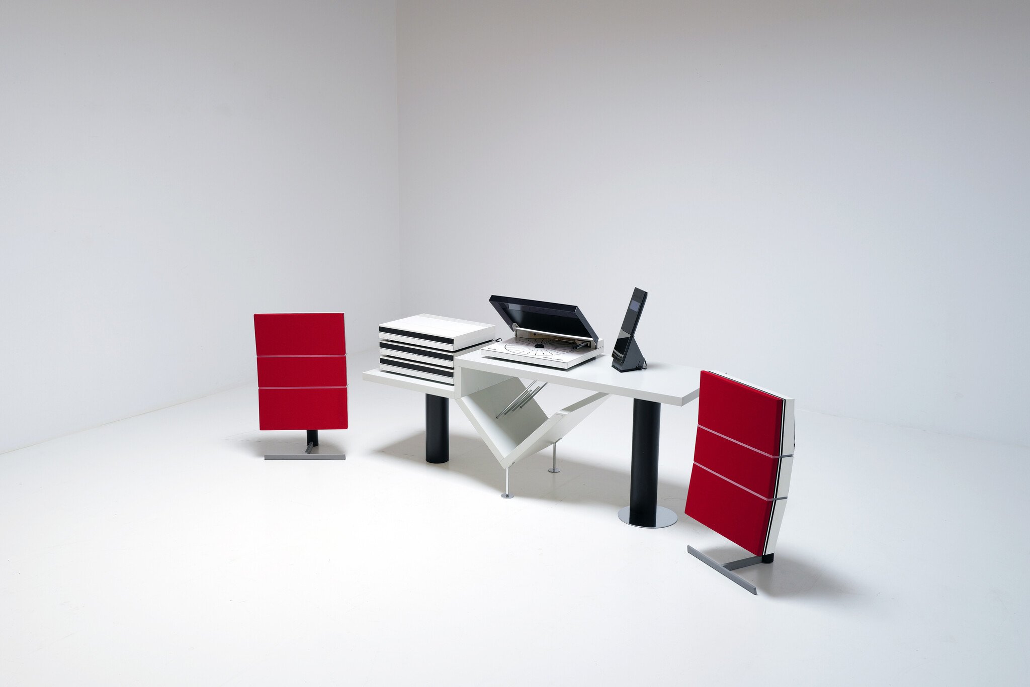 Bang & Olufsen BeoSystem 7000, 1990's