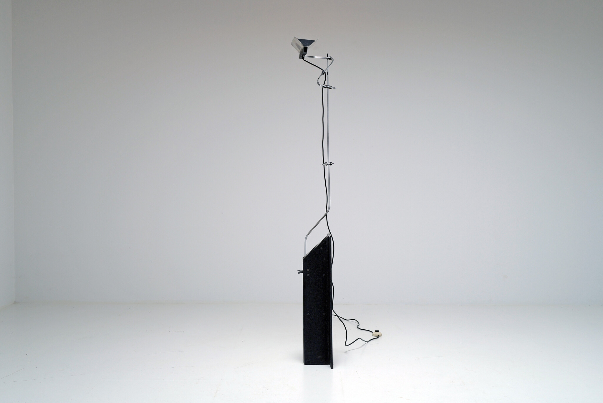Lampadaire MP par Ennio Chiggio pour Lumenform, années 1960