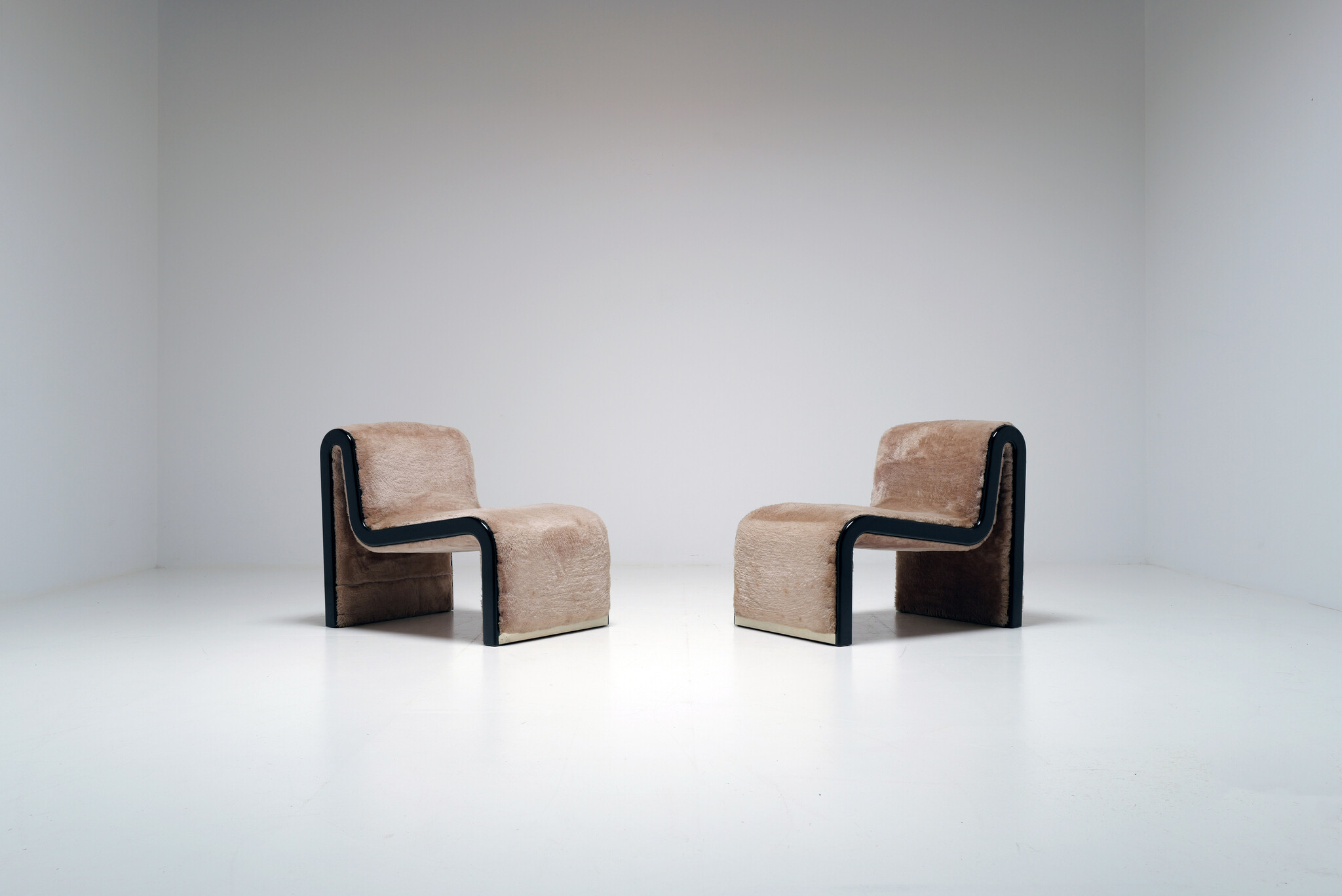 Set of postmodern lounge chairs, Italy, 1970s