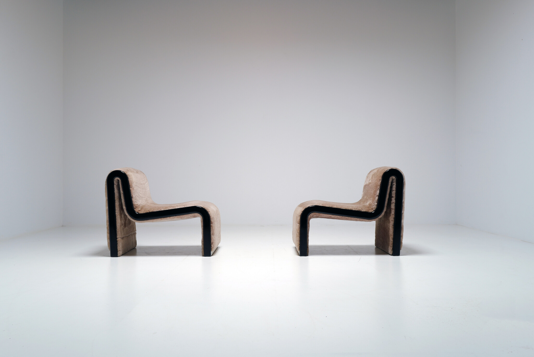 Set of postmodern lounge chairs, Italy, 1970s