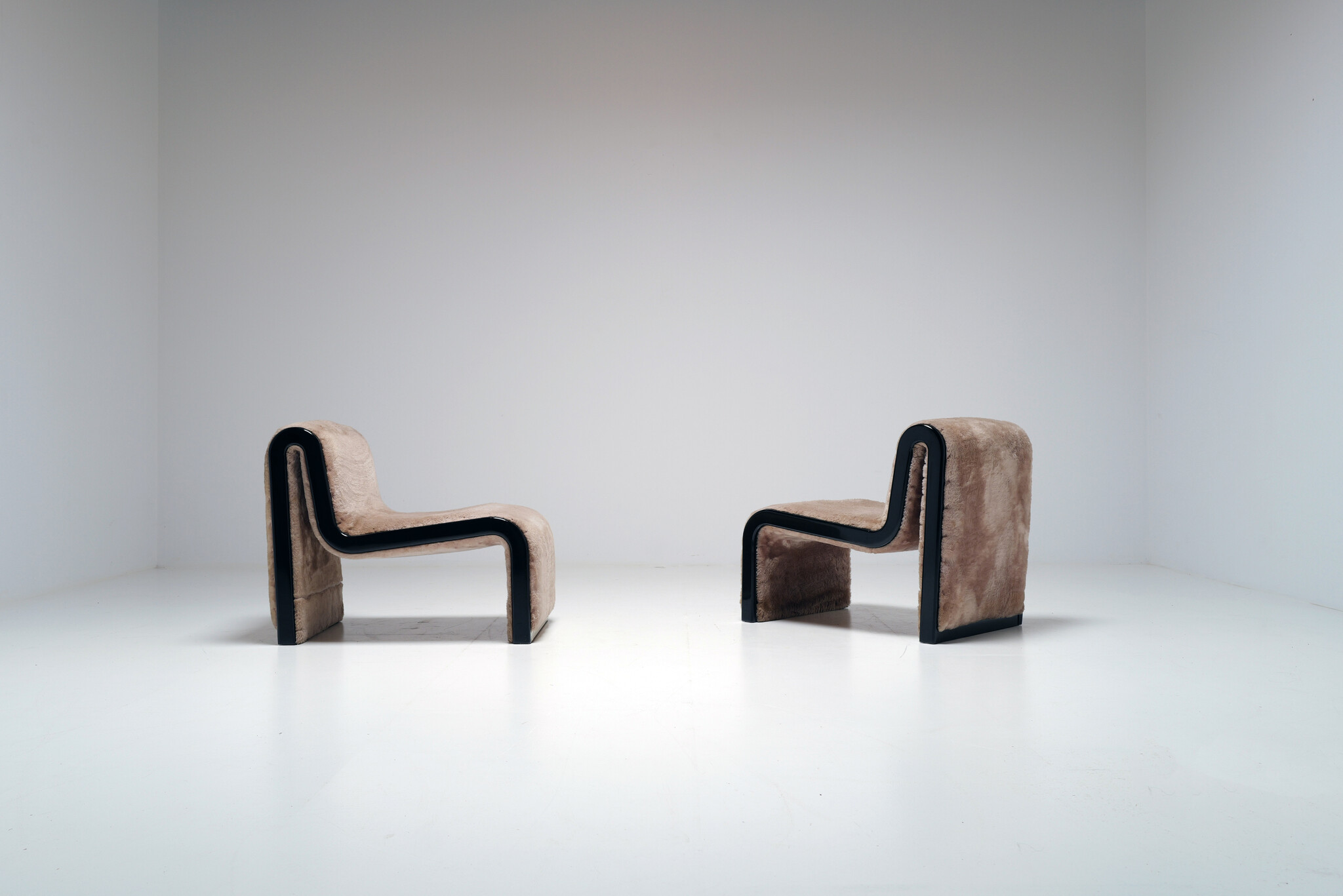 Set of postmodern lounge chairs, Italy, 1970s