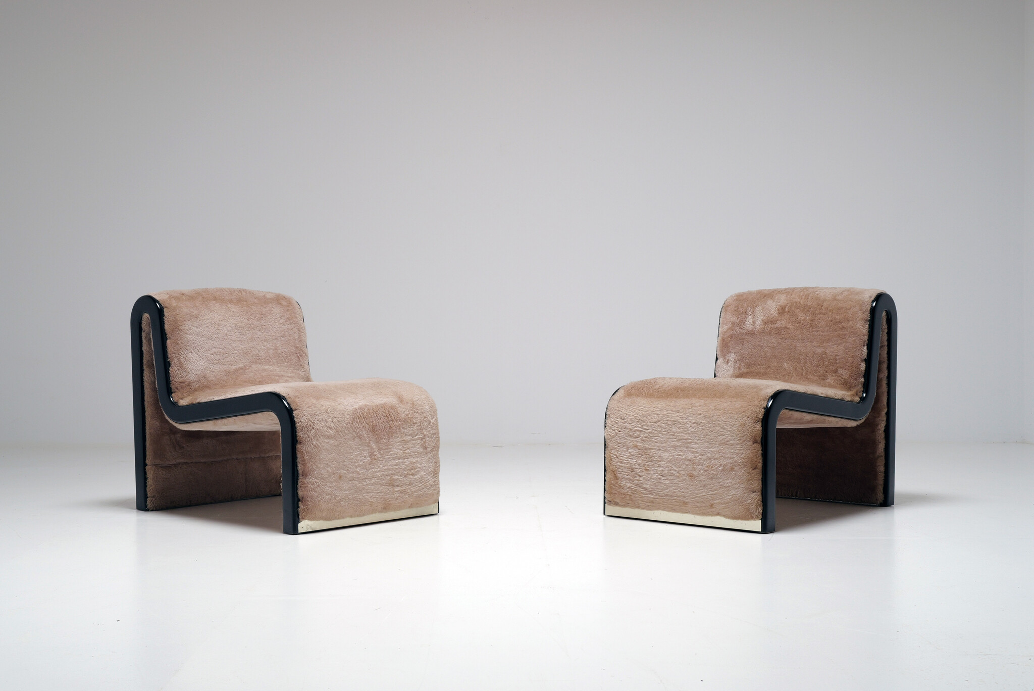 Set of postmodern lounge chairs, Italy, 1970s