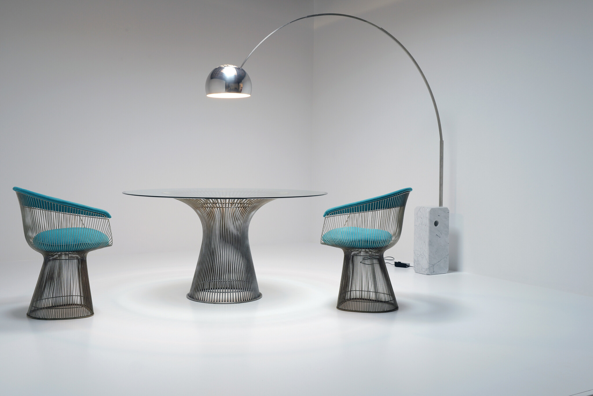 Flos booglamp ontwerpen door Archille en Piere Castiglioni, 1962