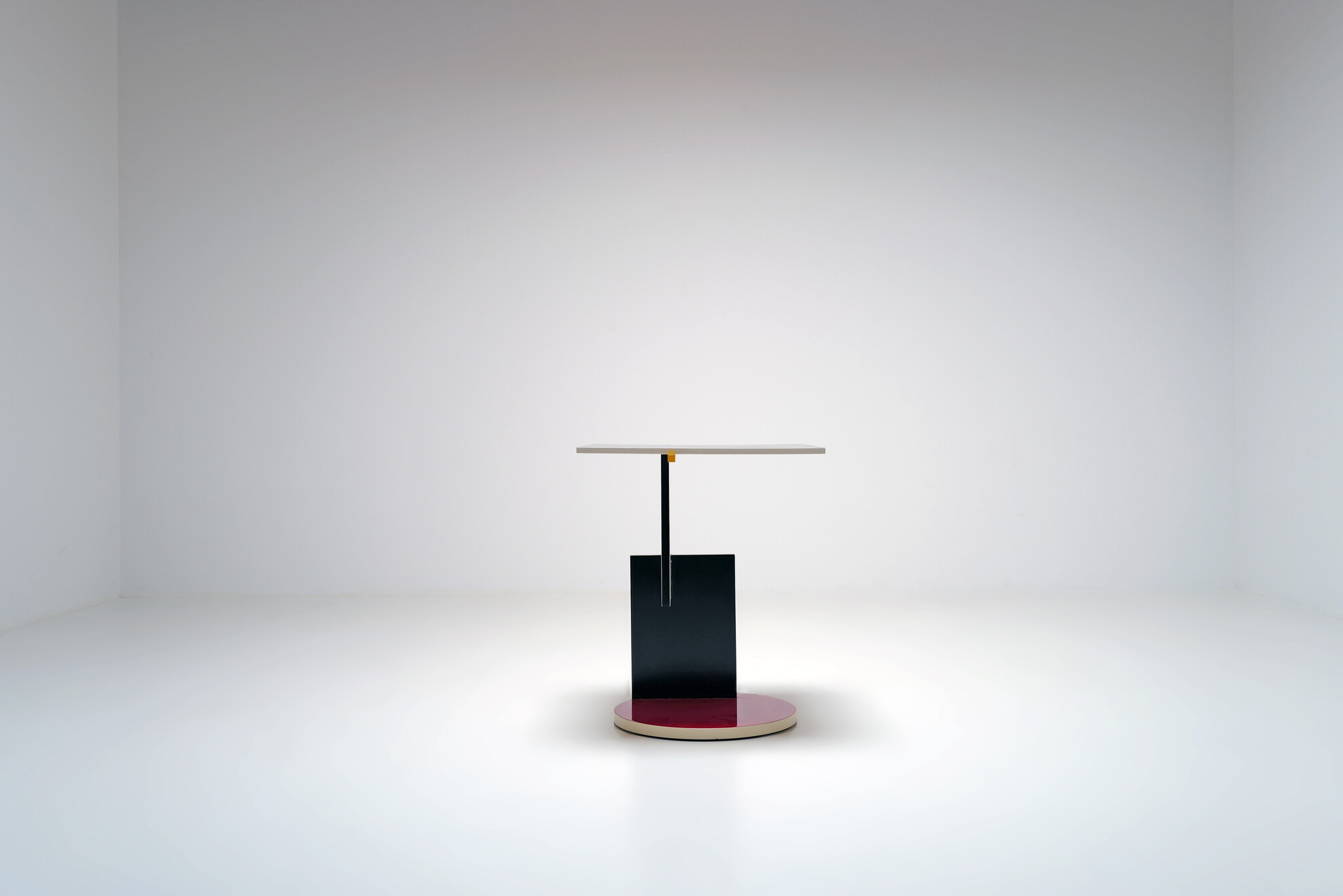 Table d'appoint « Divan Table » de Gerrit Rietveld pour Cassina, 1924