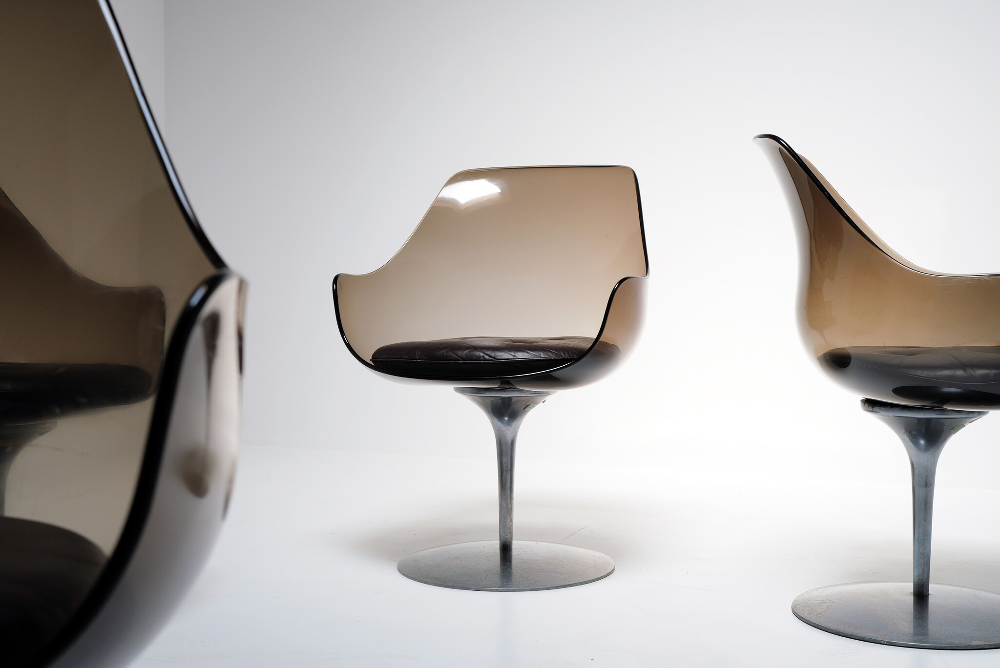 Ensemble de 8 chaises Champagne par Estelle & Erwin Laverne, 1962